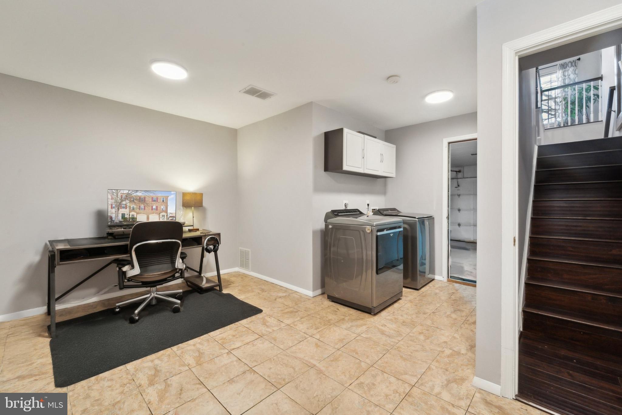 KINGSBROOKE - Residential