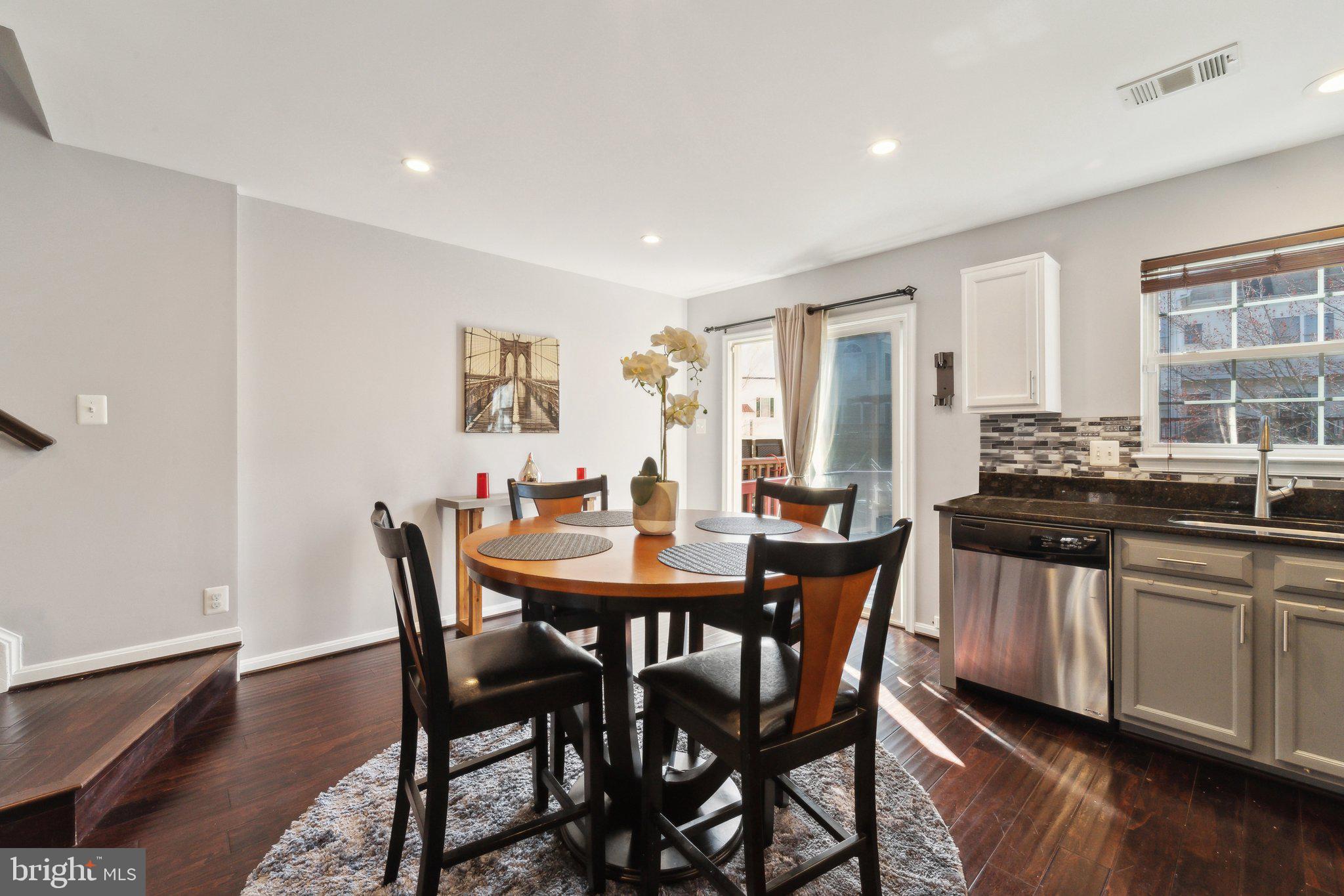 KINGSBROOKE - Residential