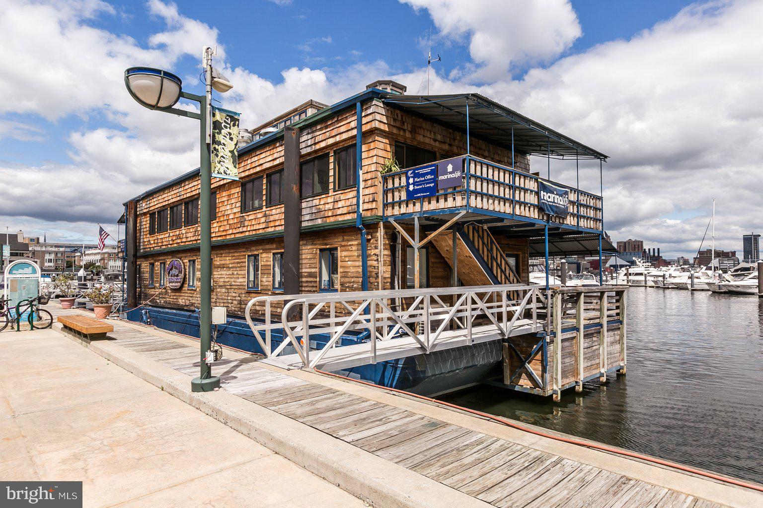 HARBORVIEW TOWERS - Residential