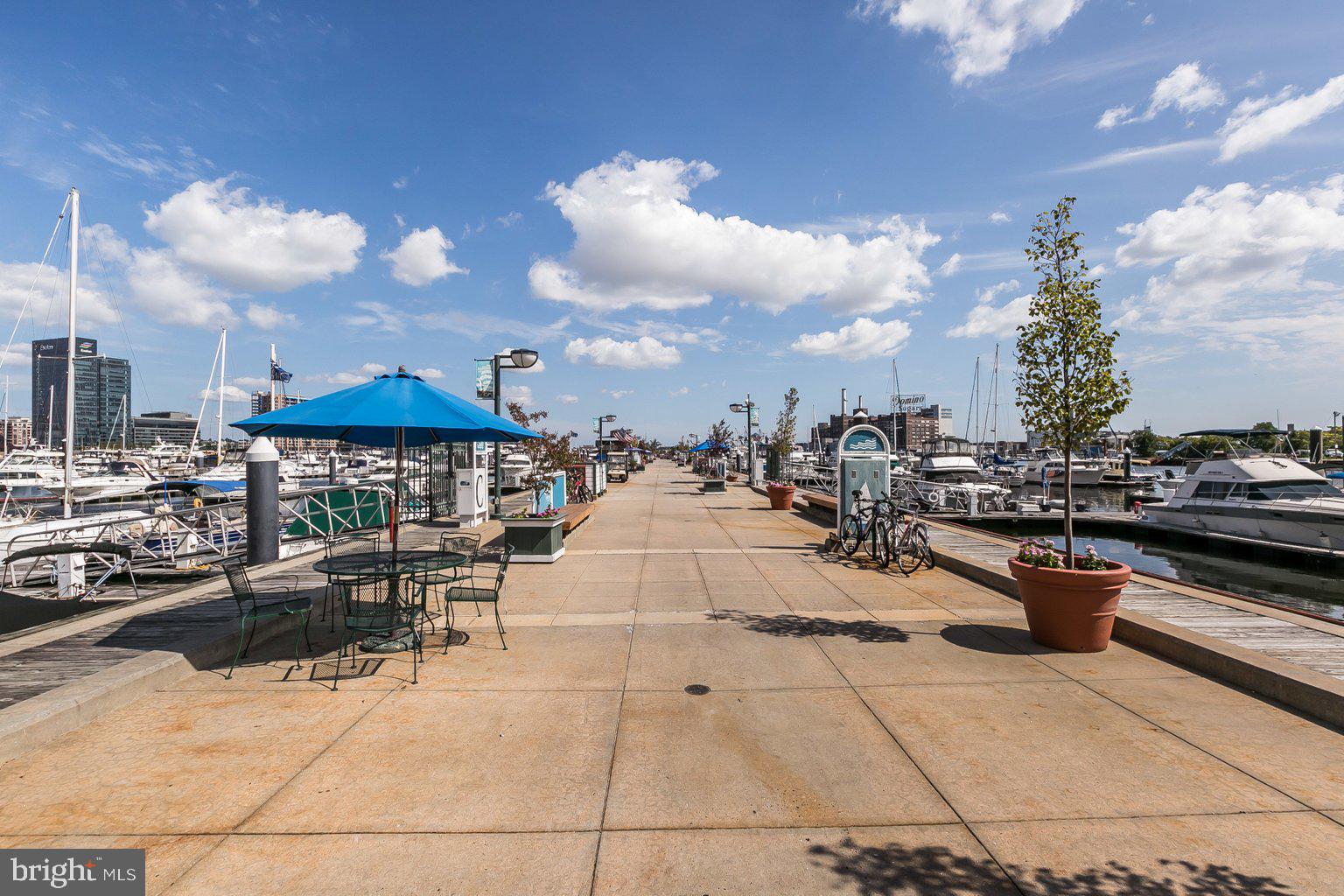 HARBORVIEW TOWERS - Residential