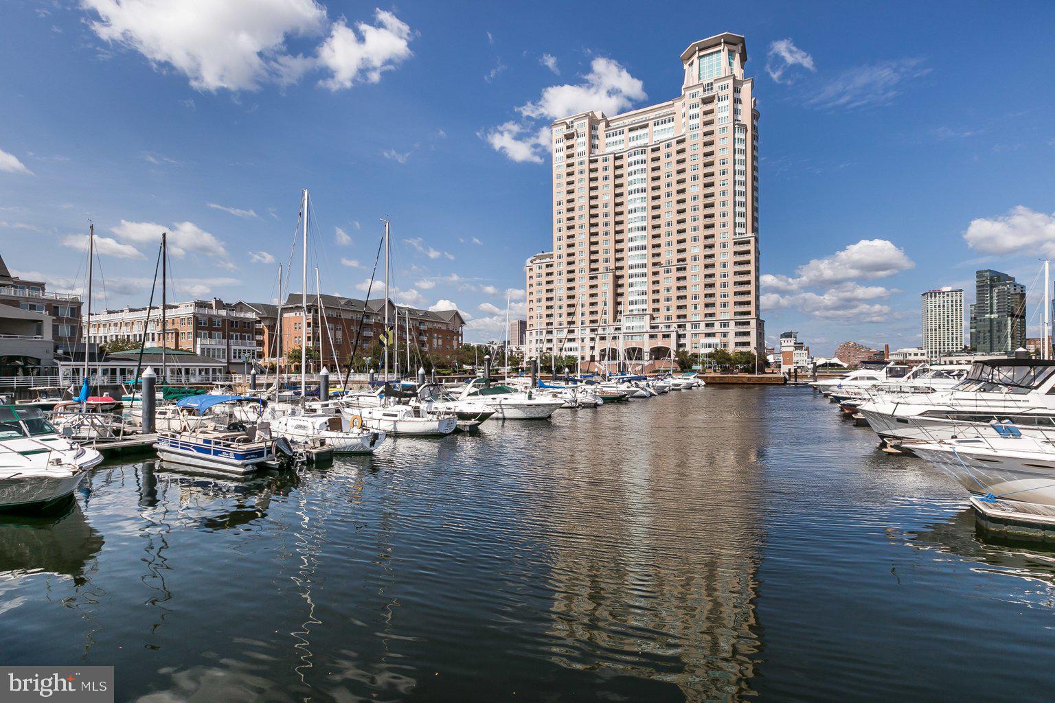 HARBORVIEW TOWERS - Residential