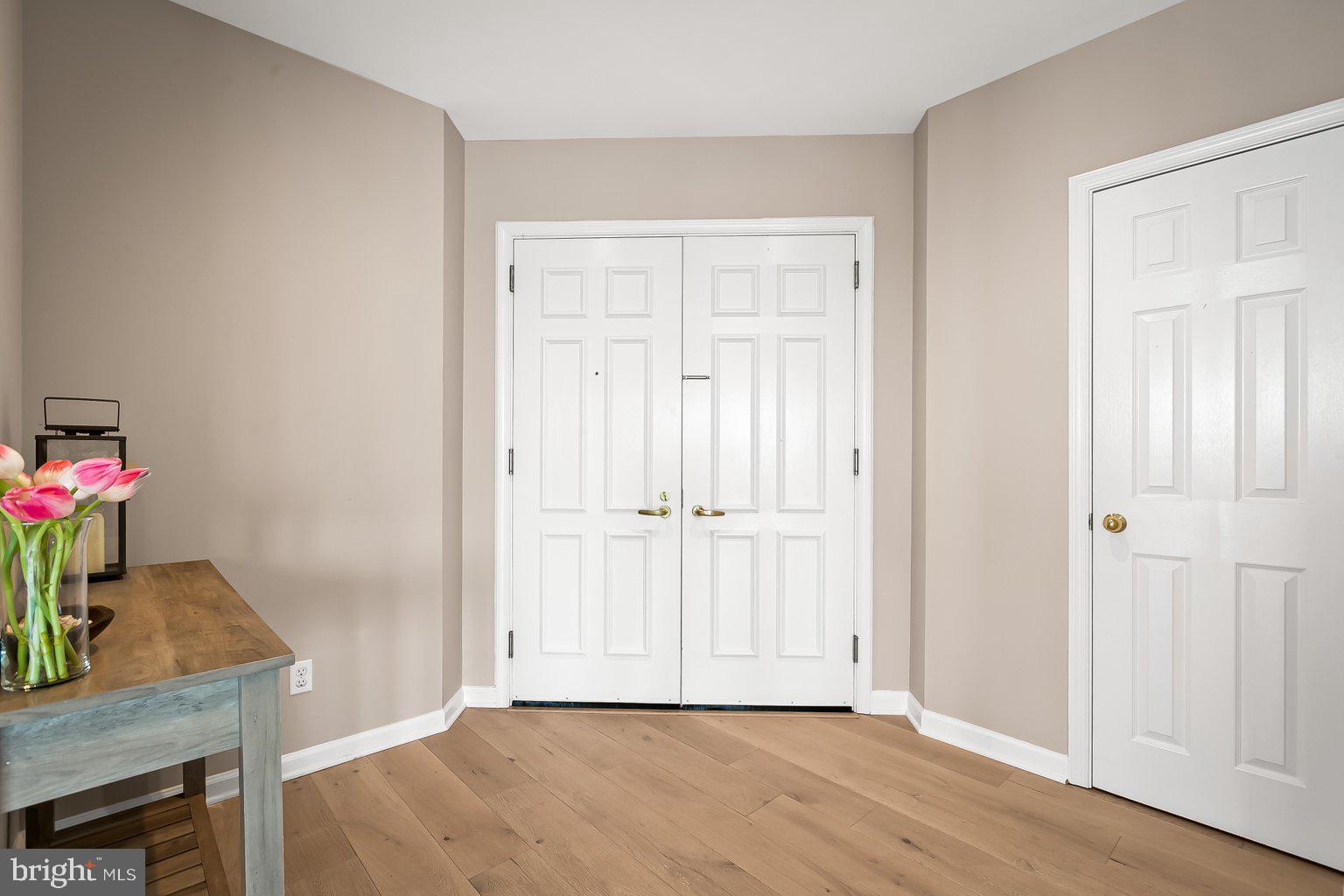 HARBORVIEW TOWERS - Residential