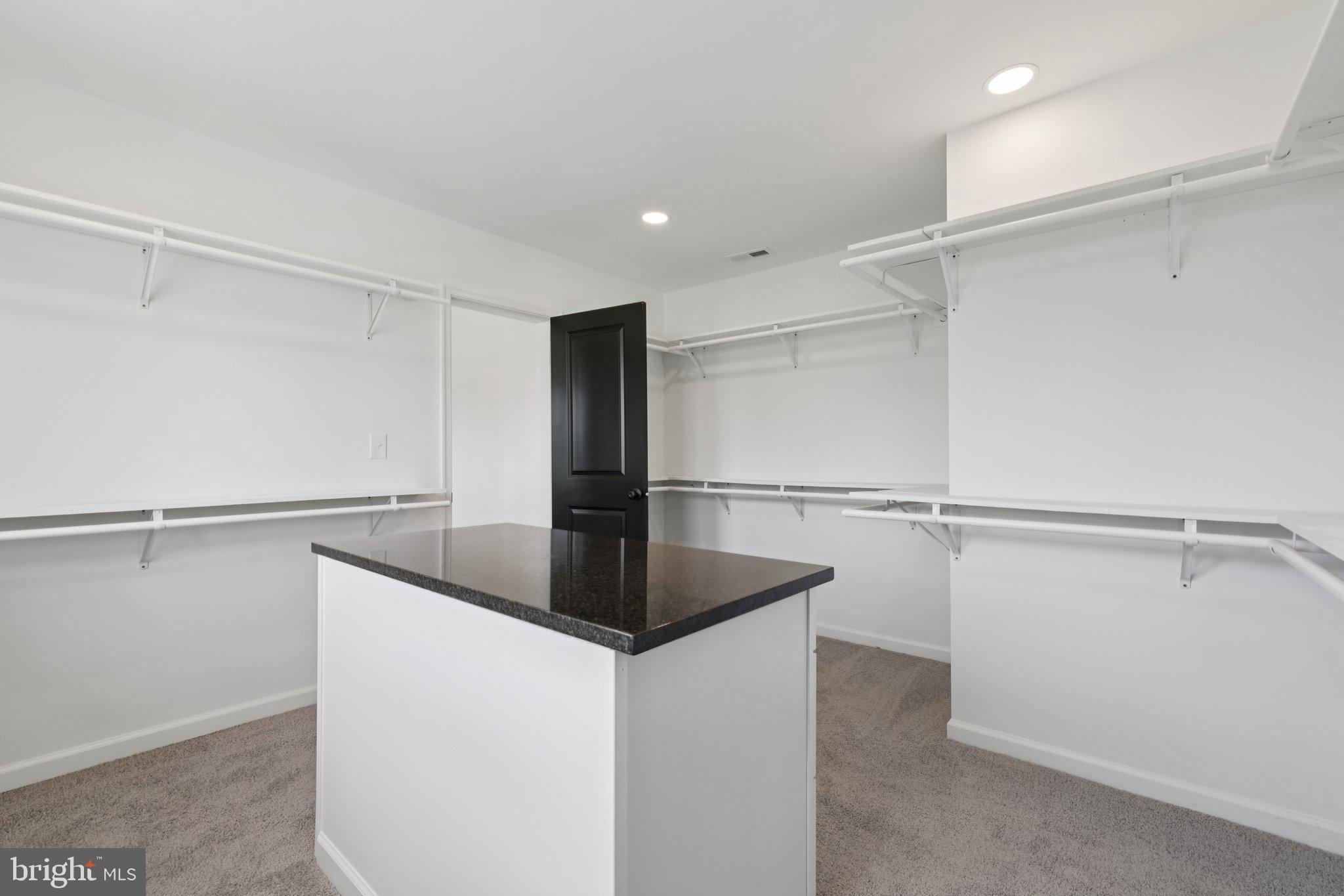 FOREST PARK - Residential