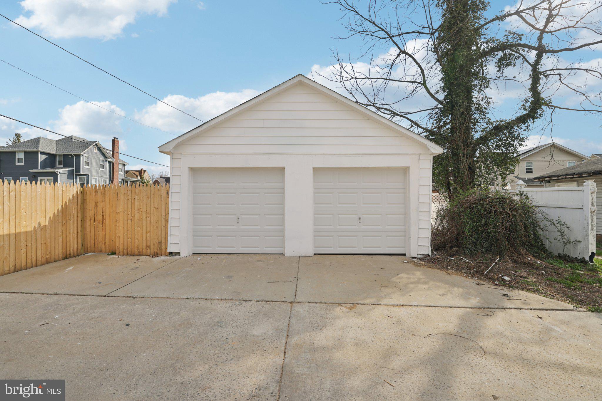 FOREST PARK - Residential