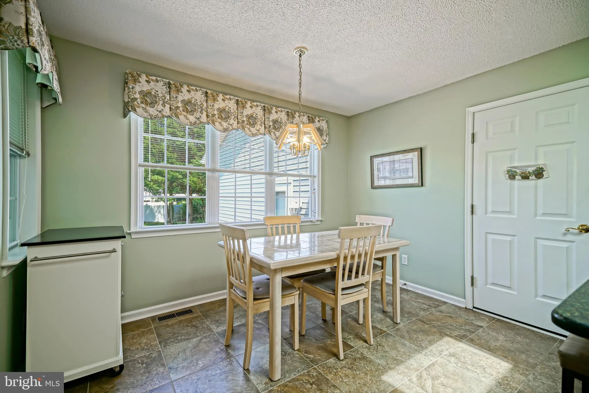 Lewes, Delaware 19958, United States, 3 Bedrooms Bedrooms, ,2 BathroomsBathrooms,Residential,Active,181518