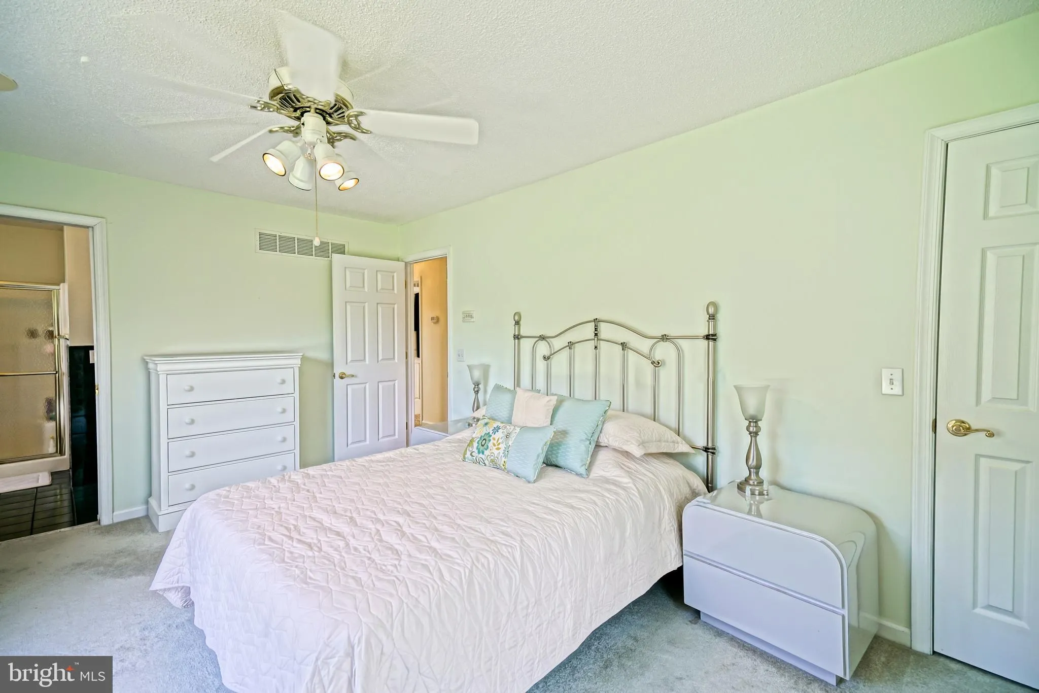 Lewes, Delaware 19958, United States, 3 Bedrooms Bedrooms, ,2 BathroomsBathrooms,Residential,Active,181518