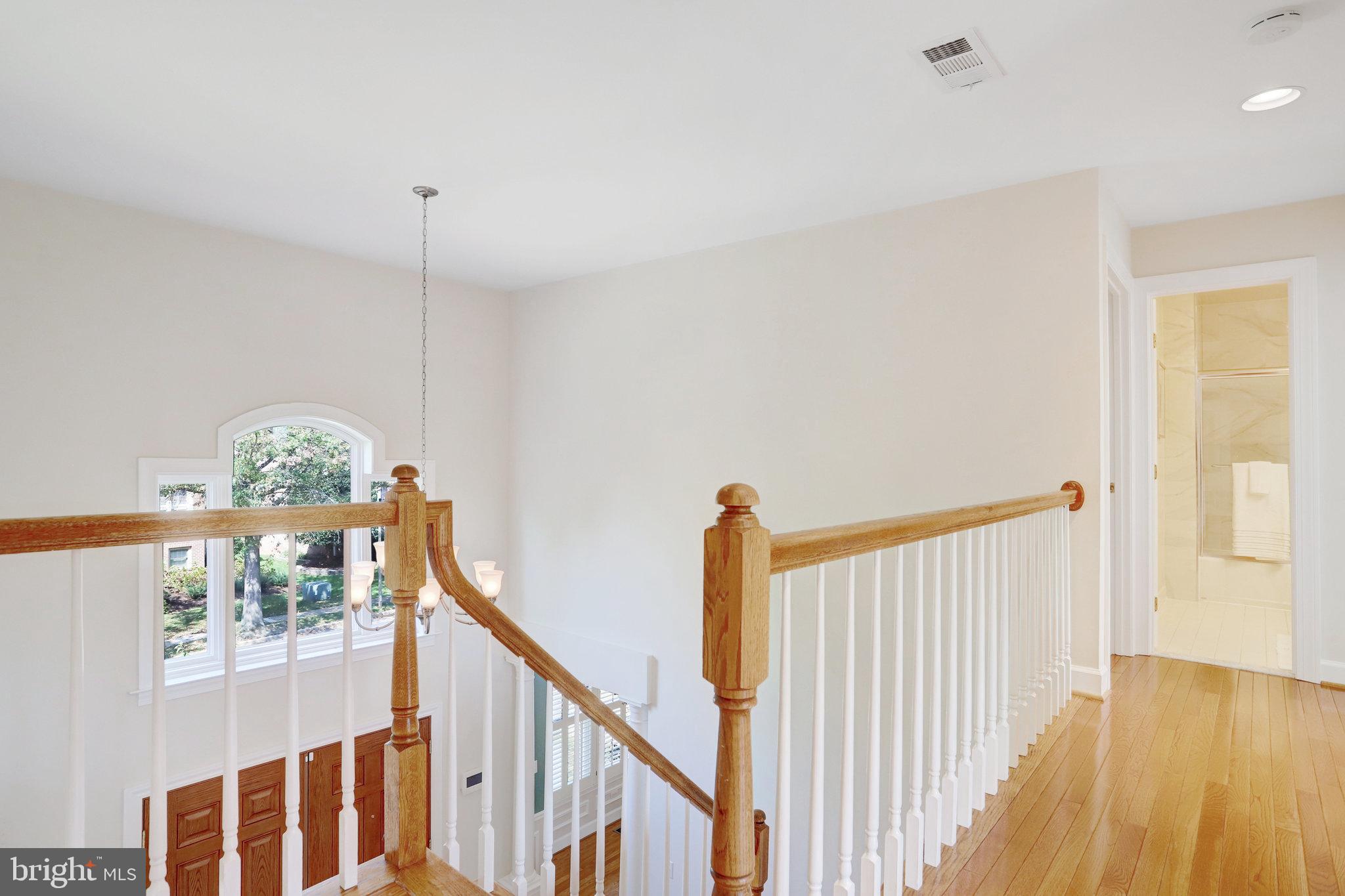 SPY HILL - Residential