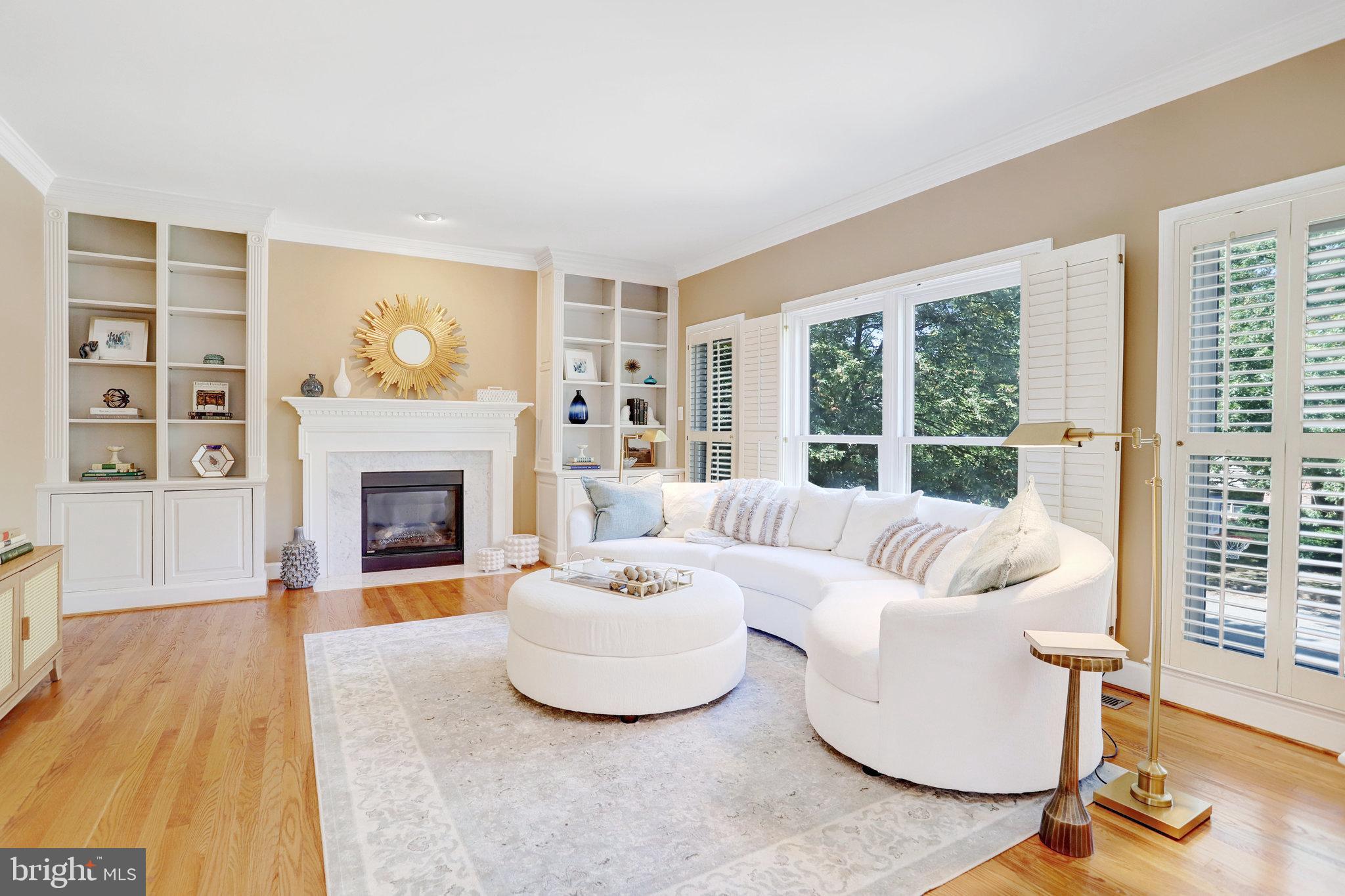 SPY HILL - Residential