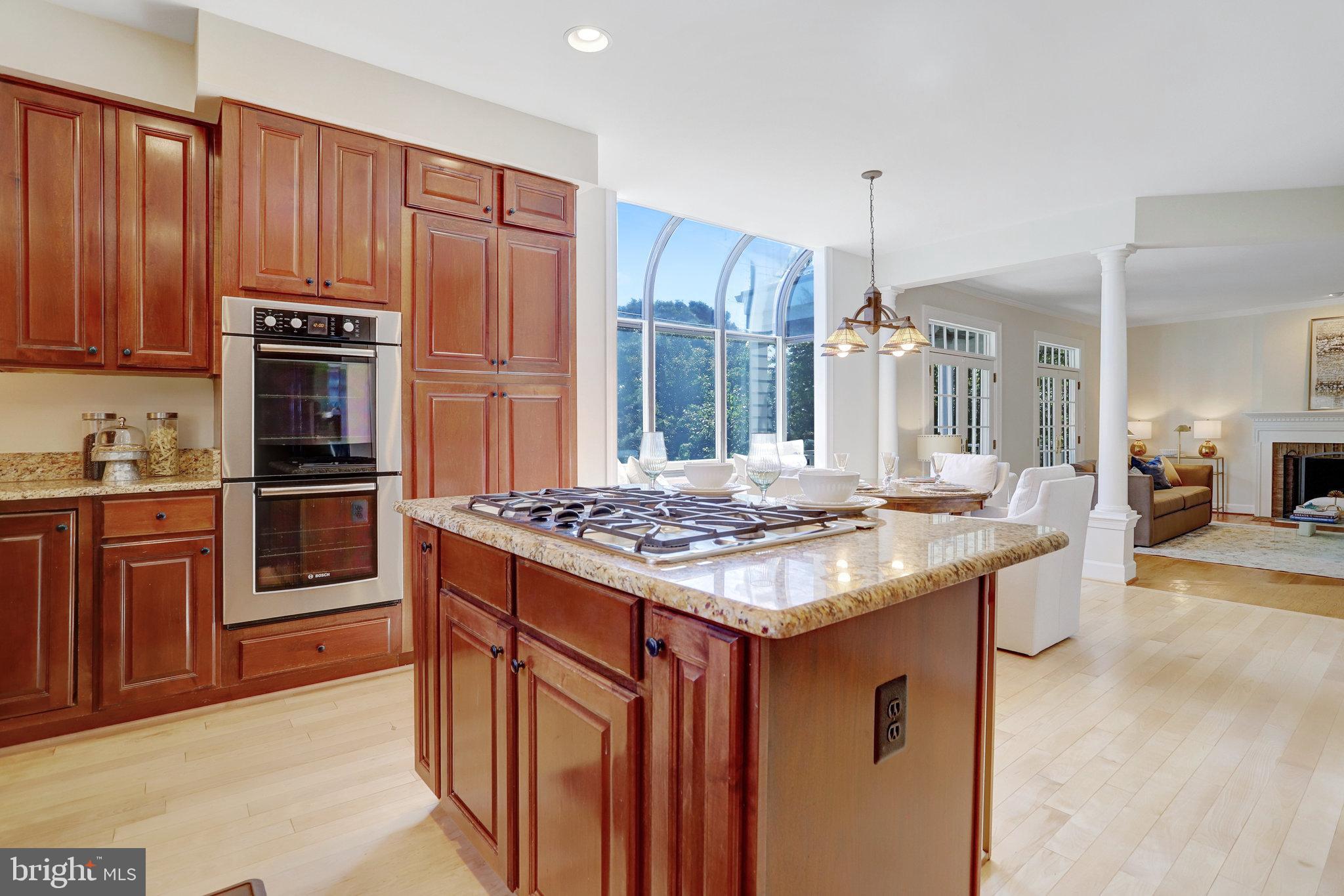 SPY HILL - Residential