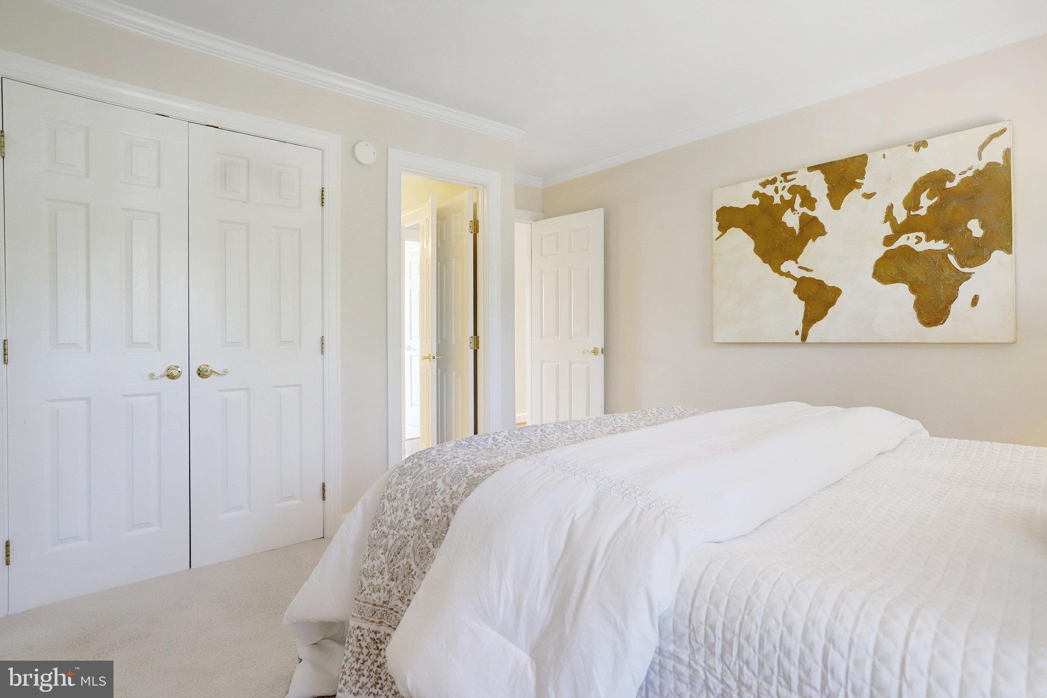 SPY HILL - Residential