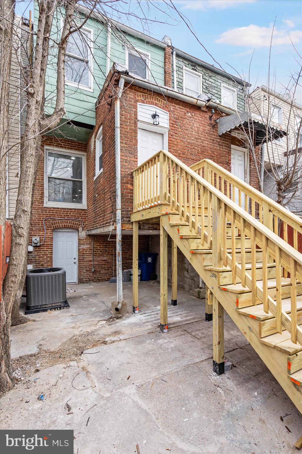 CLIFTON PARK - Residential