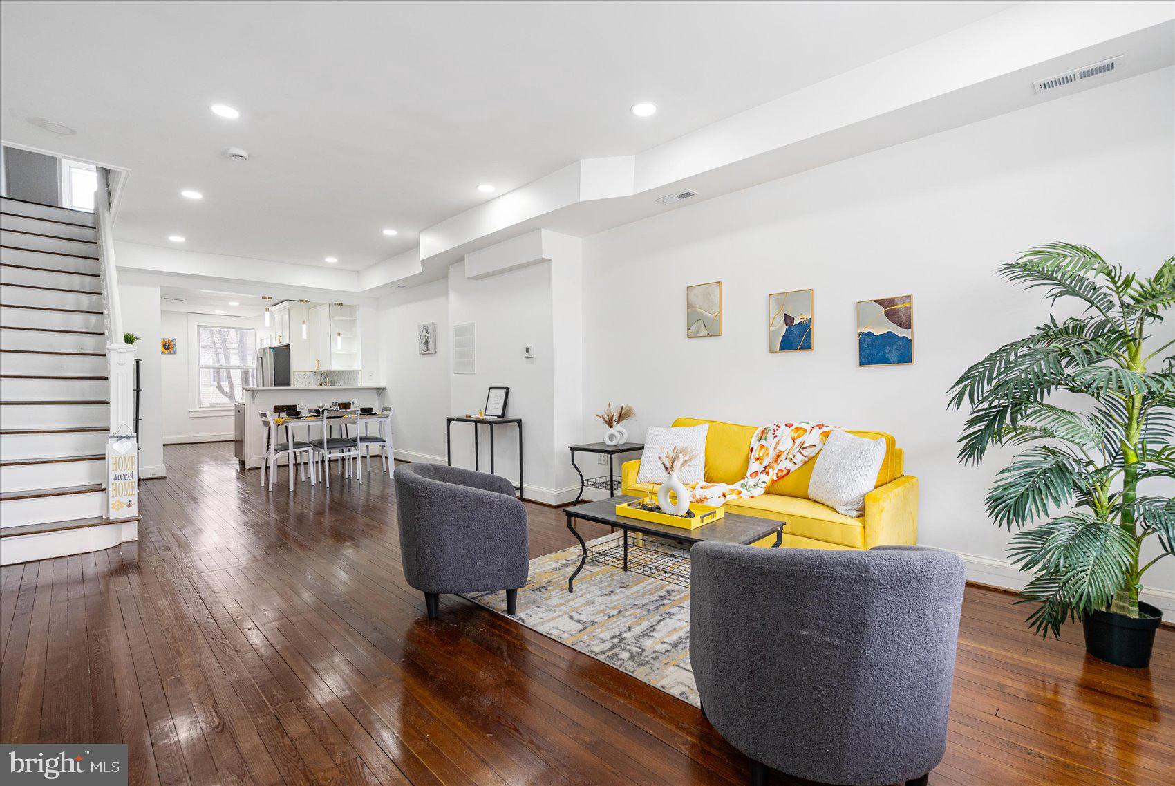 CLIFTON PARK - Residential