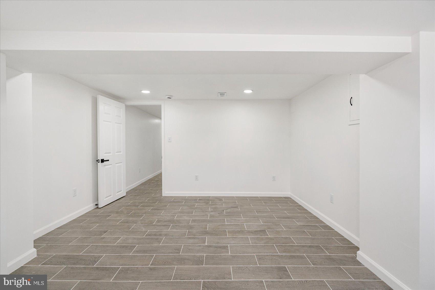CLIFTON PARK - Residential
