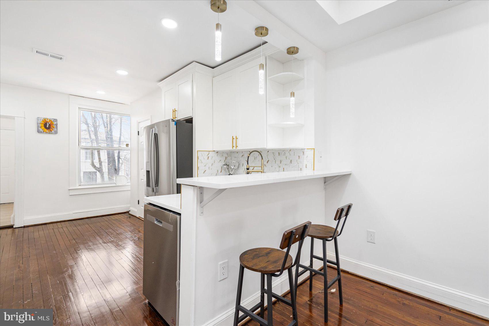 CLIFTON PARK - Residential