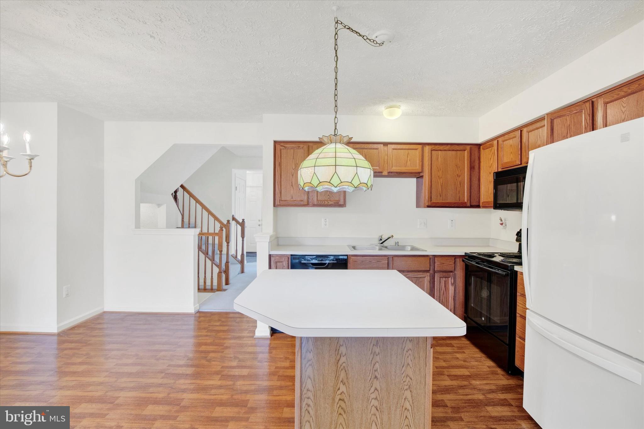 DURHAM MANOR - Residential