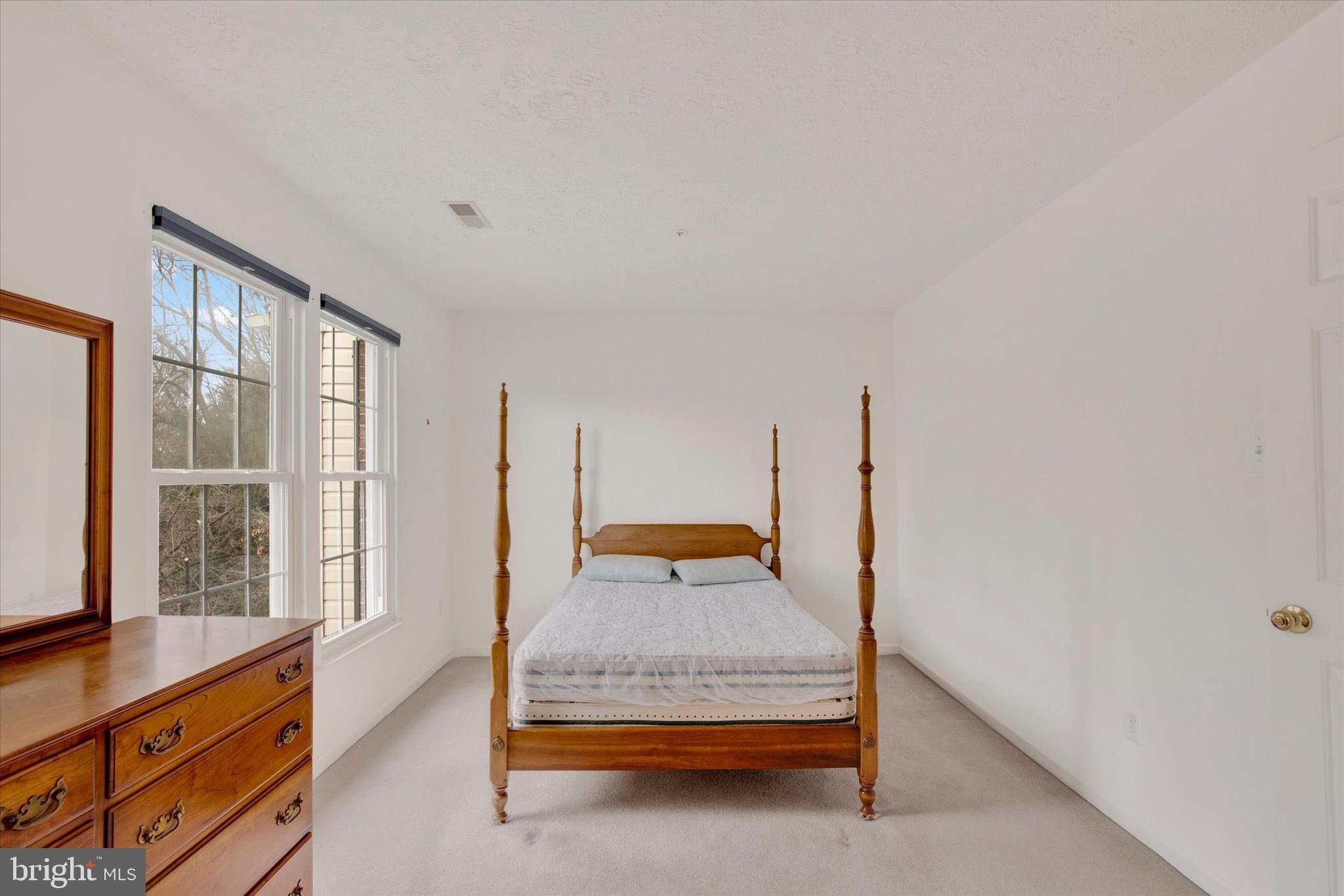 DURHAM MANOR - Residential