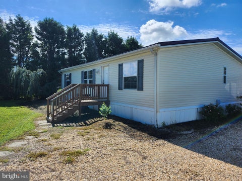 Mobile Home For Sale - 11472 Abbys Way<br/> BRIDGEVILLE, DE 19933