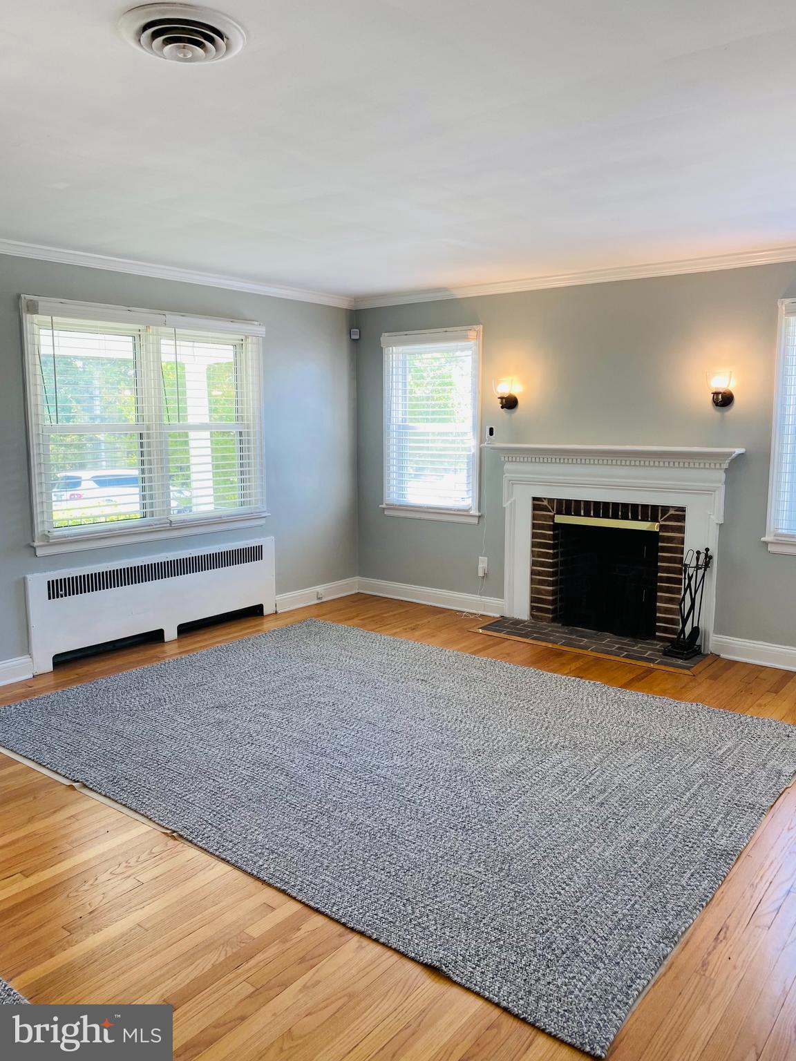 EDNOR GARDENS HISTORIC DISTRICT - Residential Lease