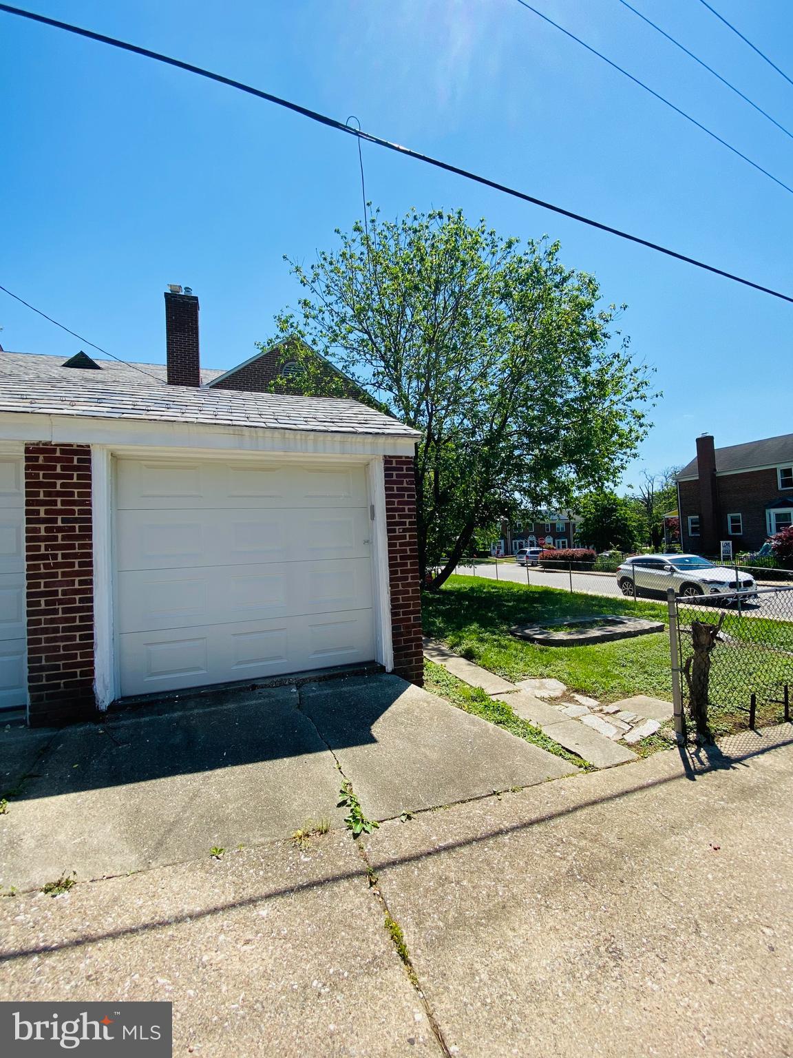 EDNOR GARDENS HISTORIC DISTRICT - Residential Lease