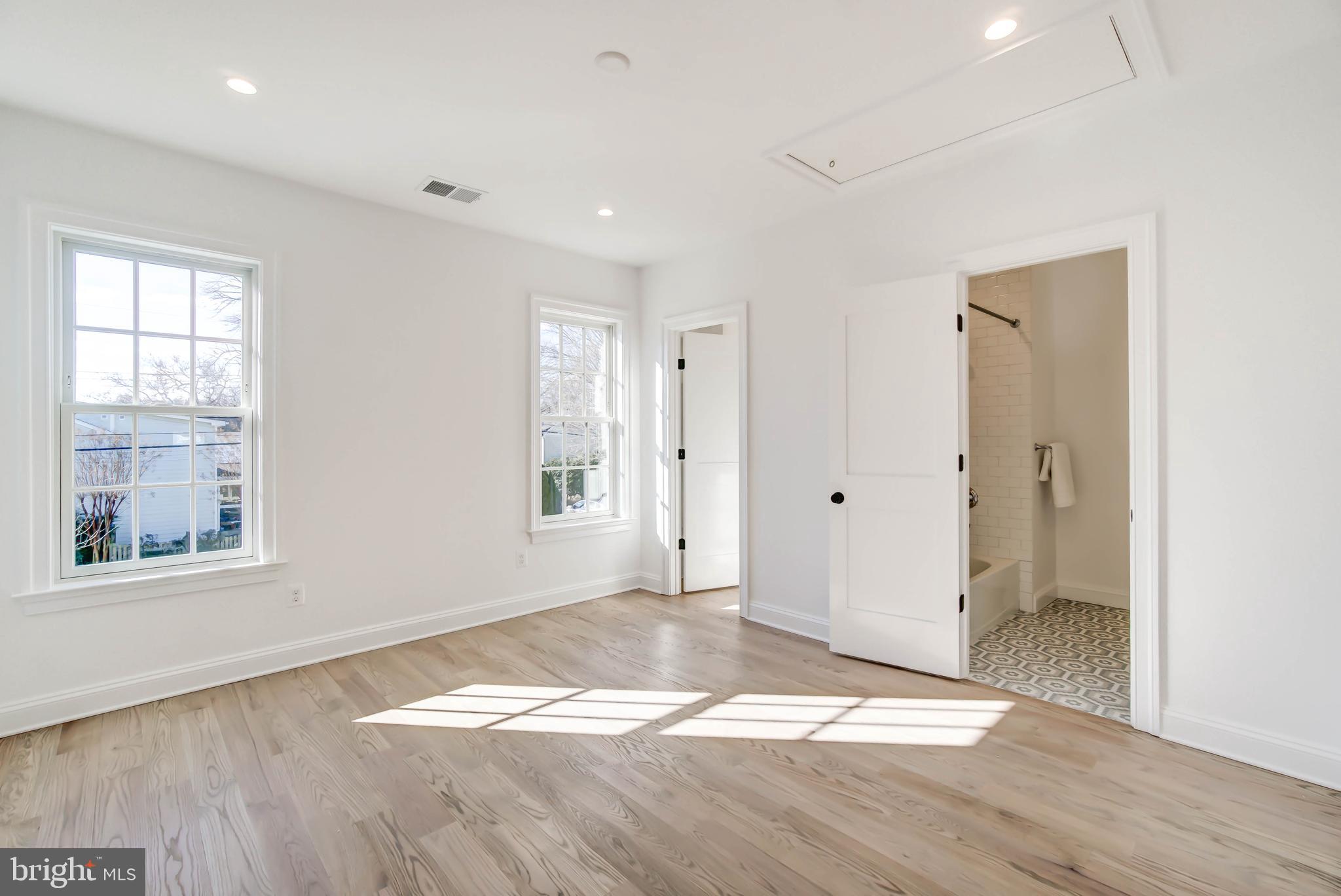 GREENACRES - Residential