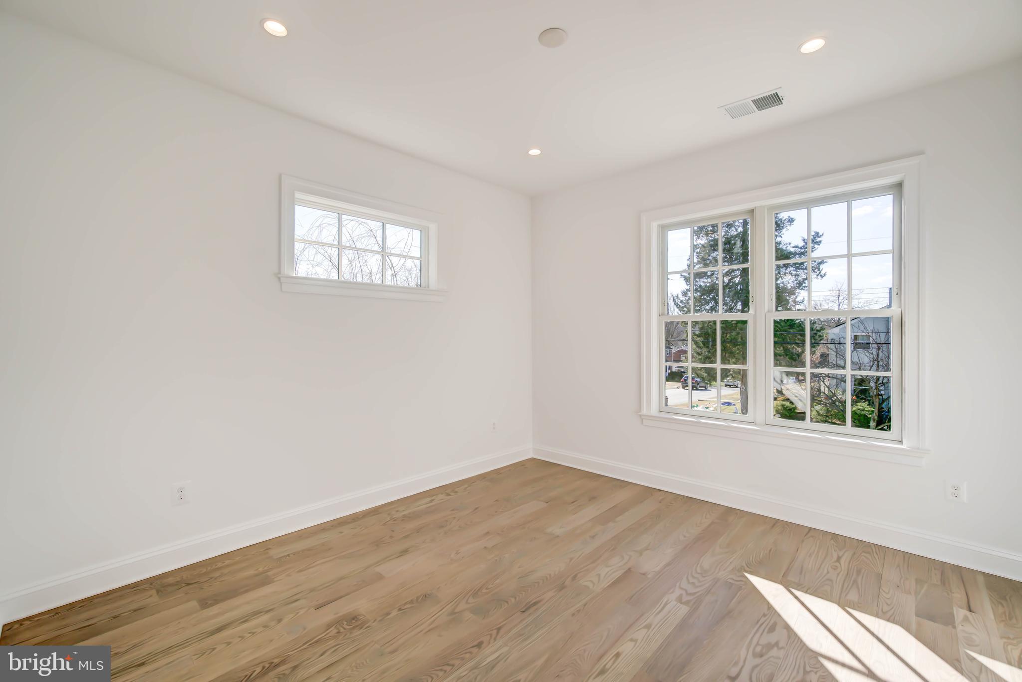 GREENACRES - Residential