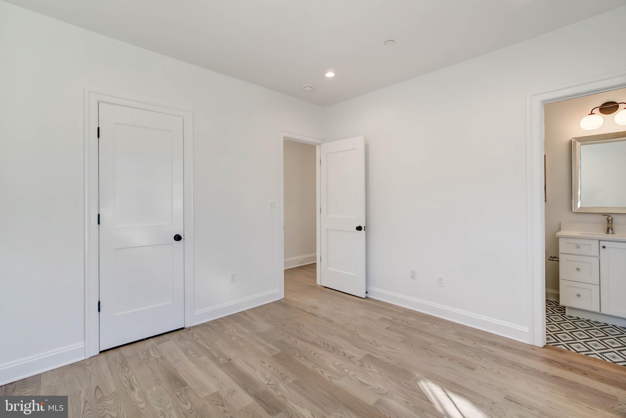 GREENACRES - Residential