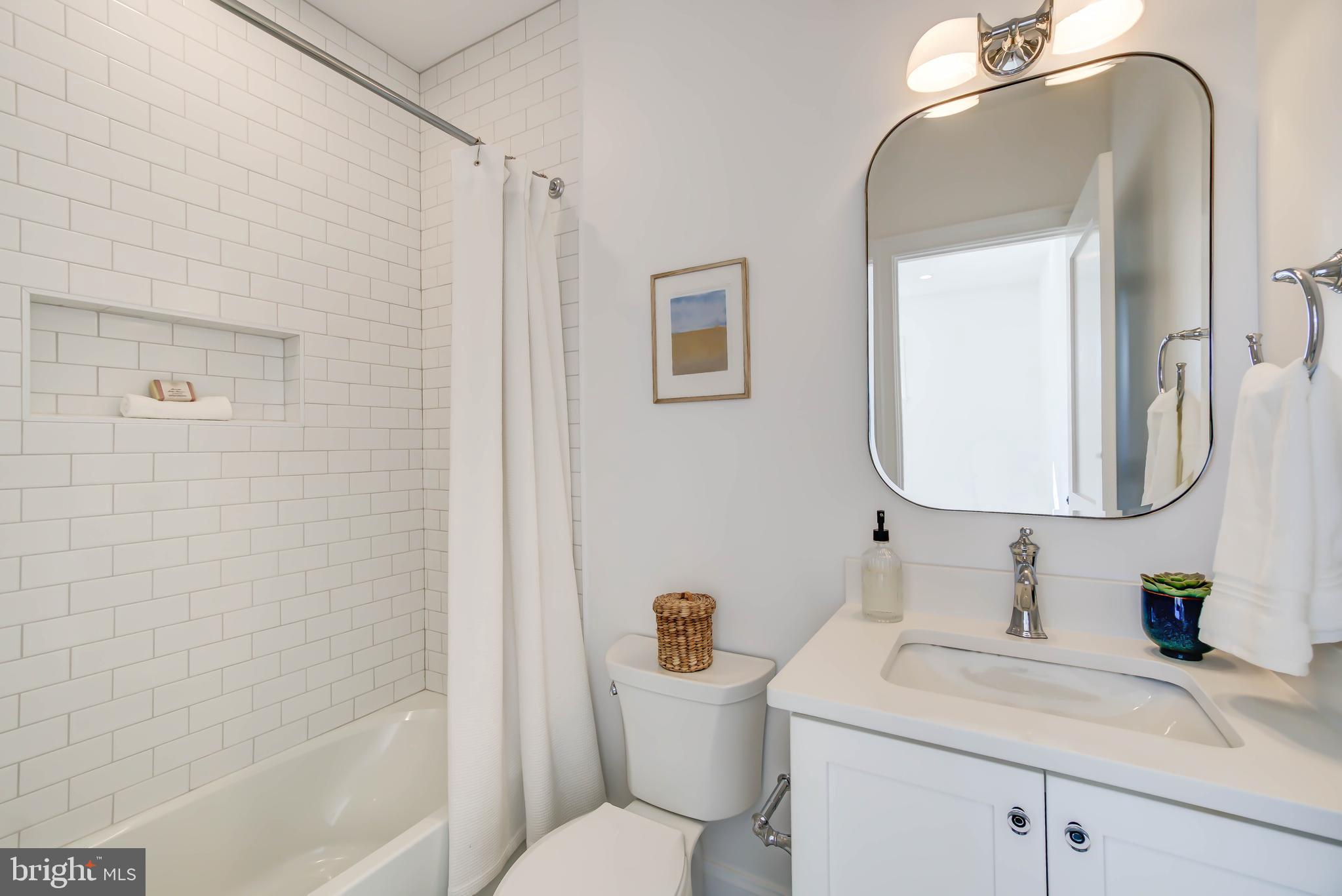 GREENACRES - Residential