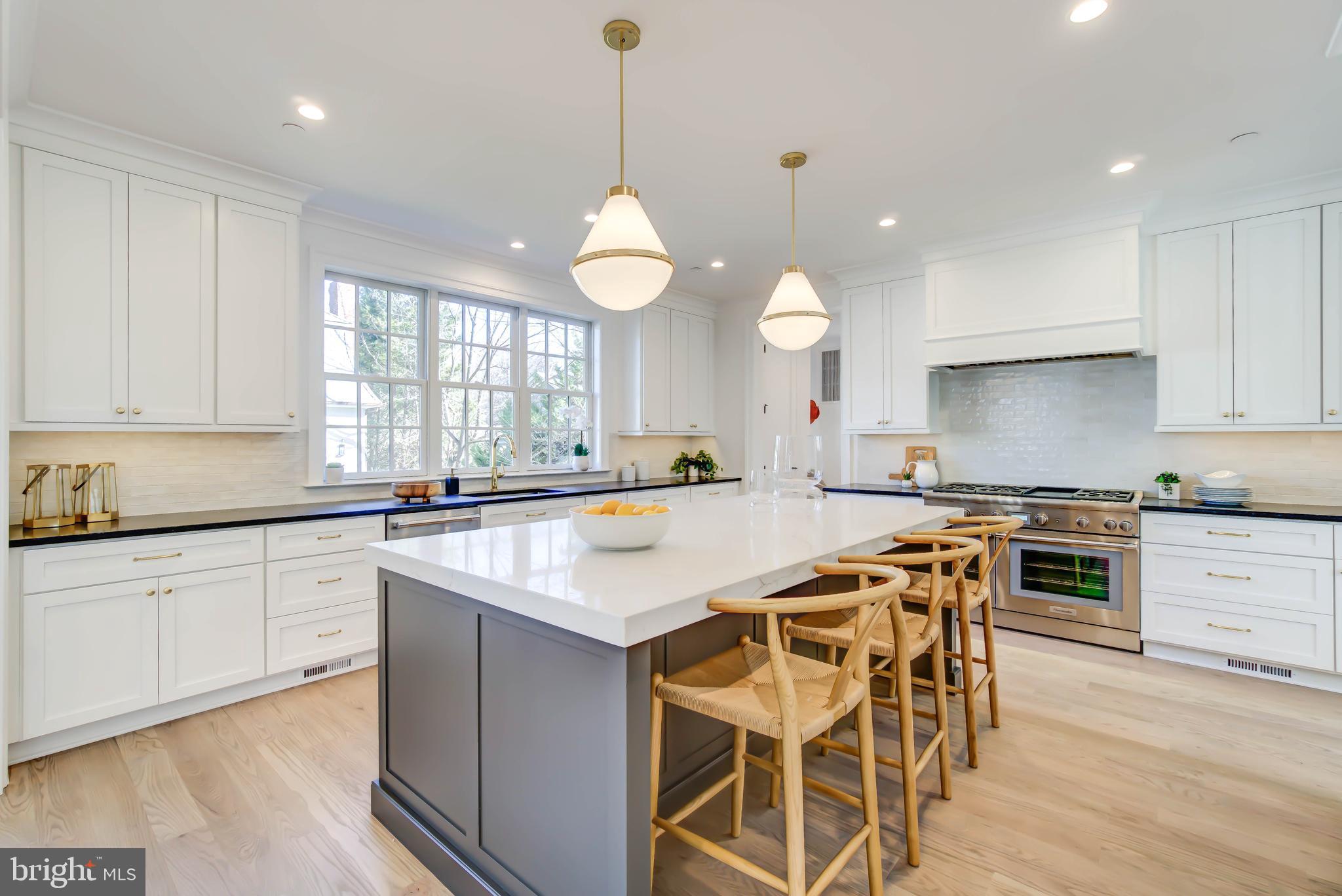 GREENACRES - Residential