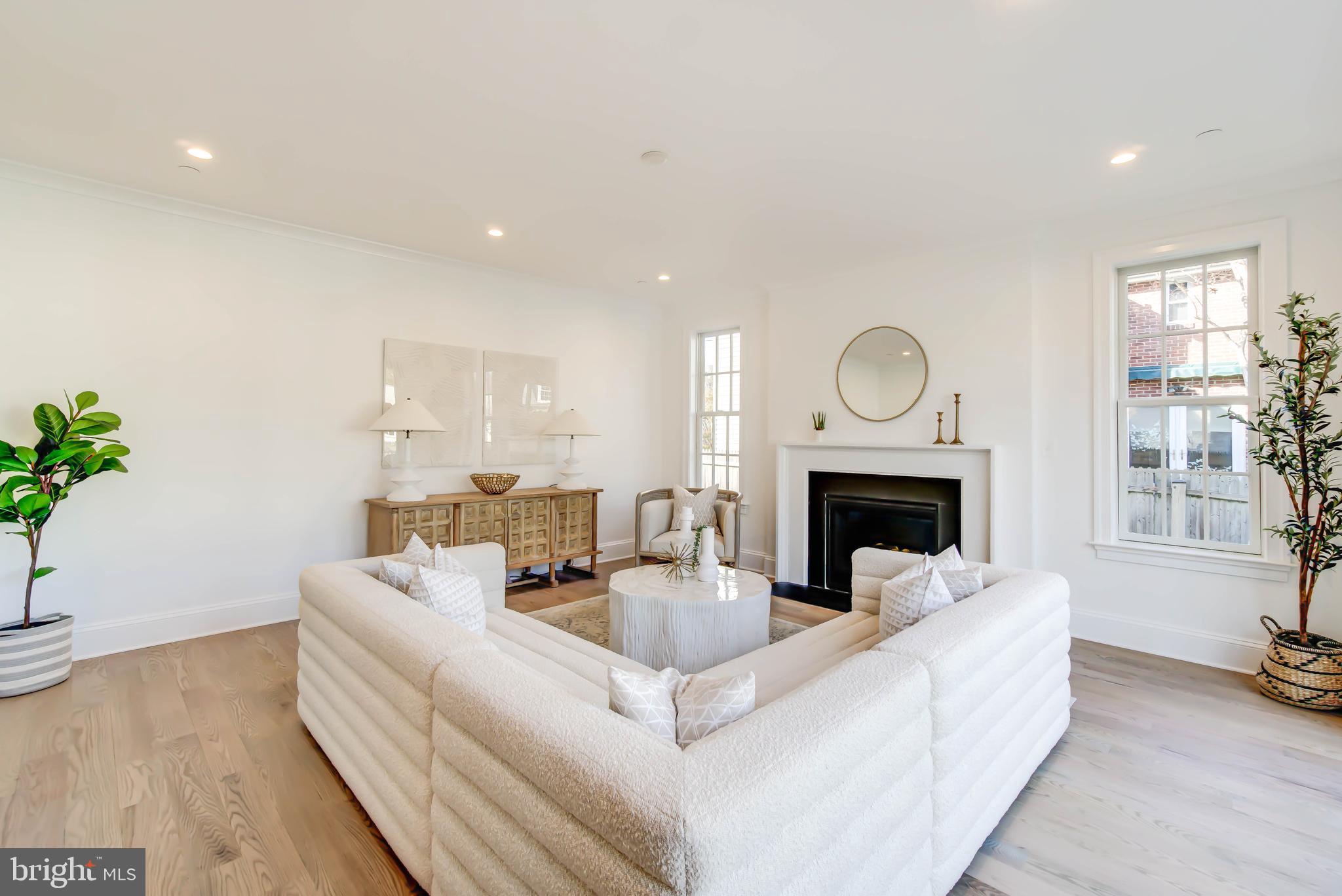 GREENACRES - Residential