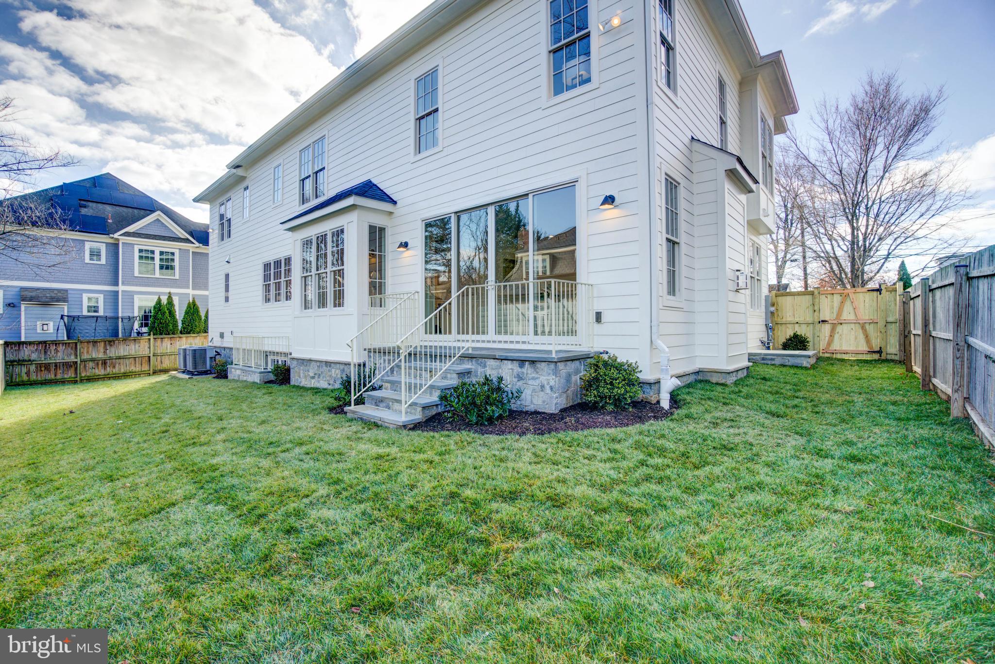 GREENACRES - Residential