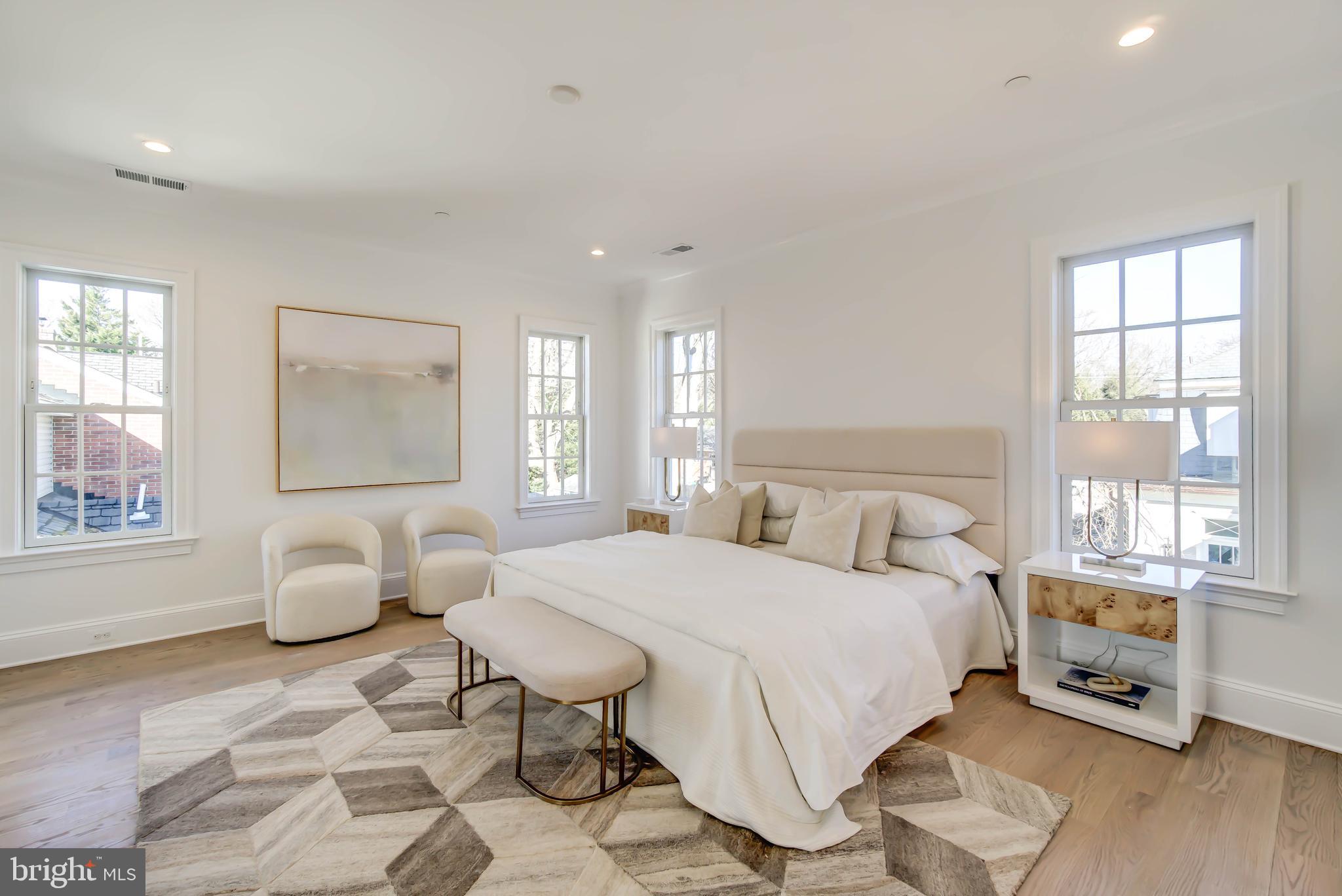 GREENACRES - Residential