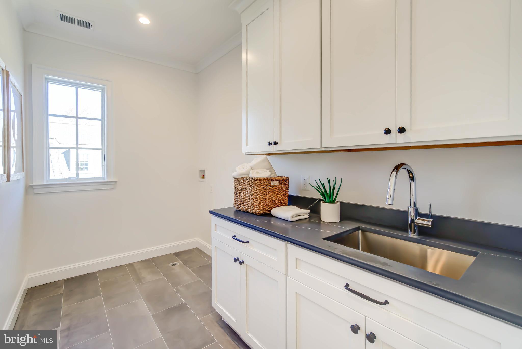 GREENACRES - Residential