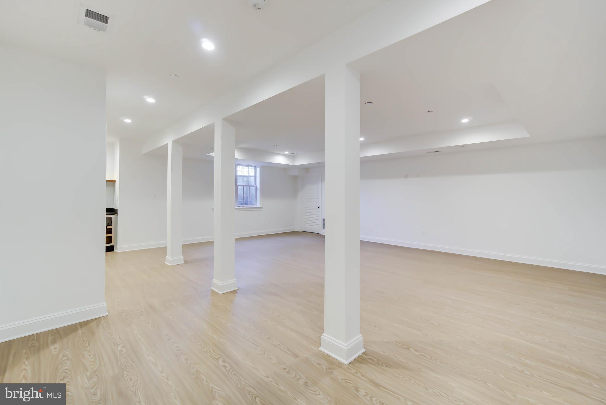 GREENACRES - Residential