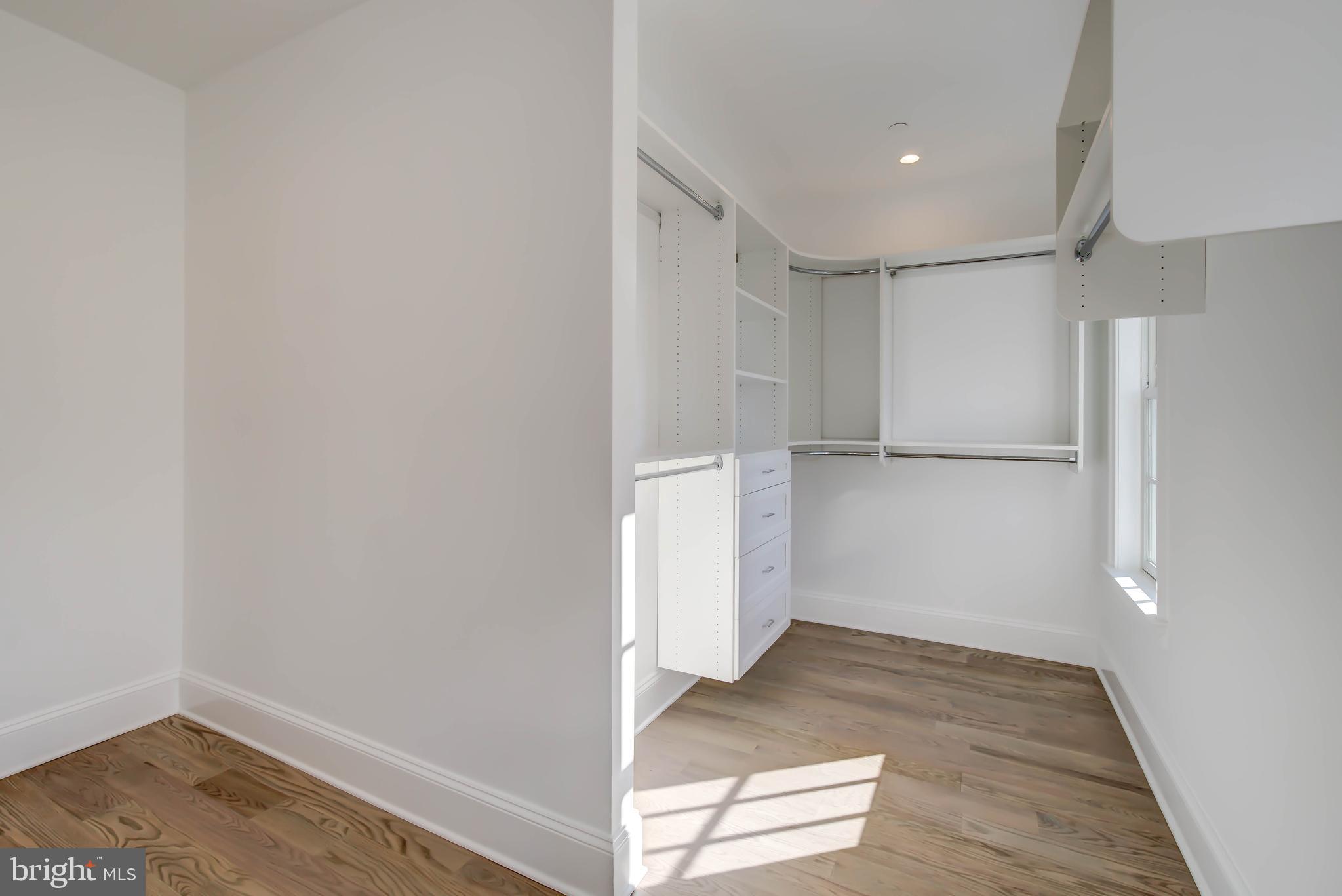 GREENACRES - Residential