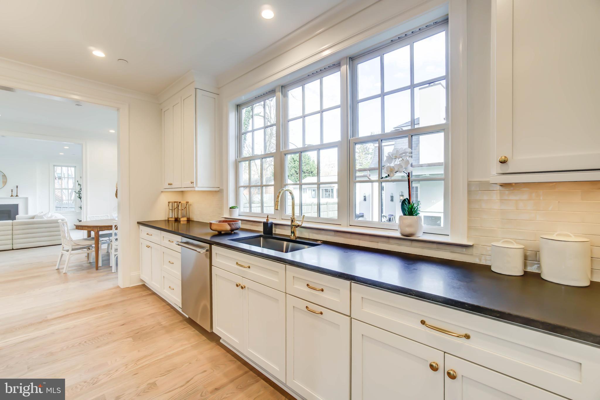 GREENACRES - Residential