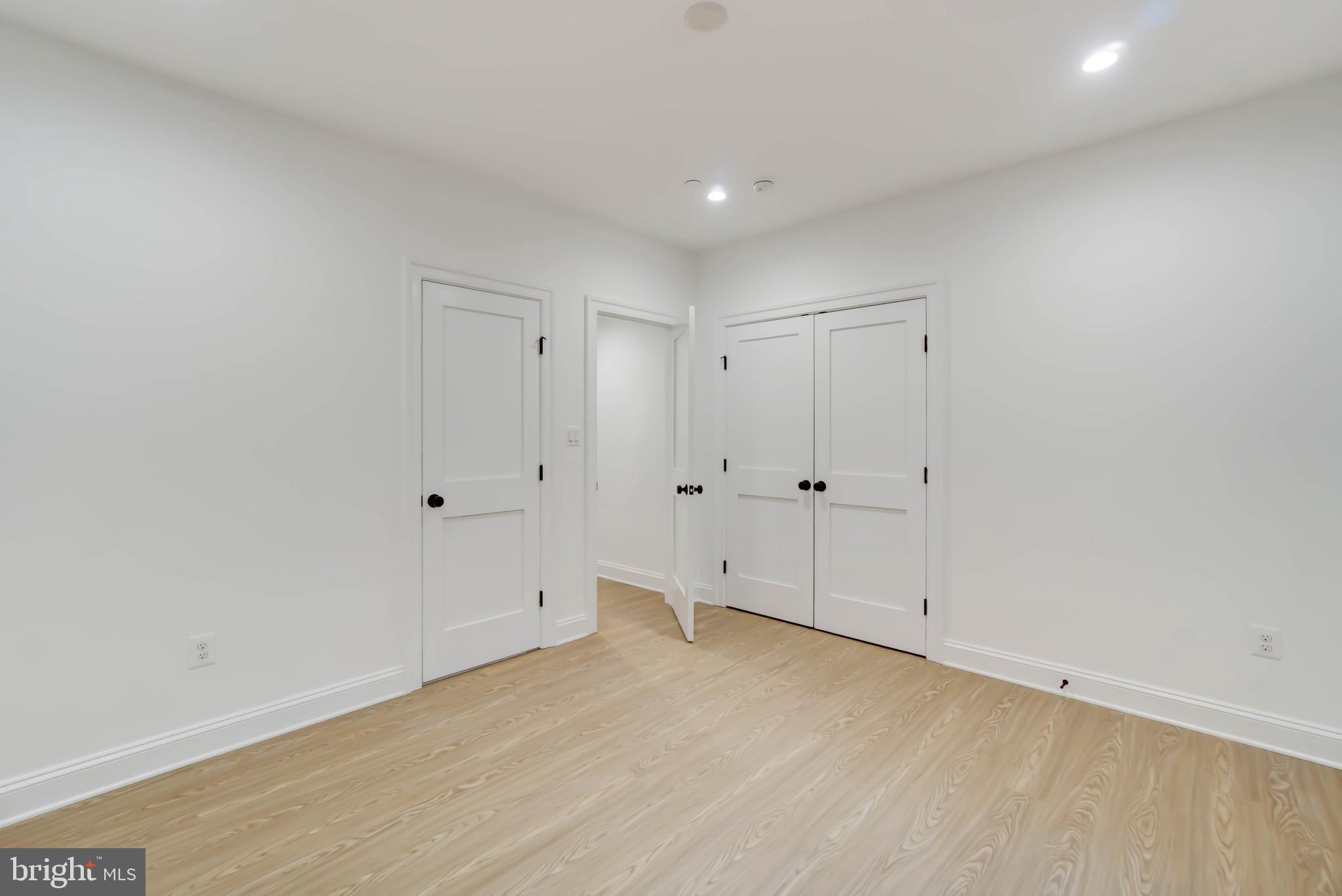 GREENACRES - Residential