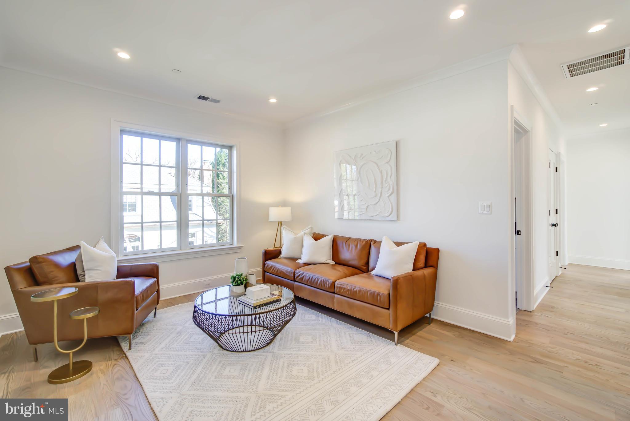 GREENACRES - Residential