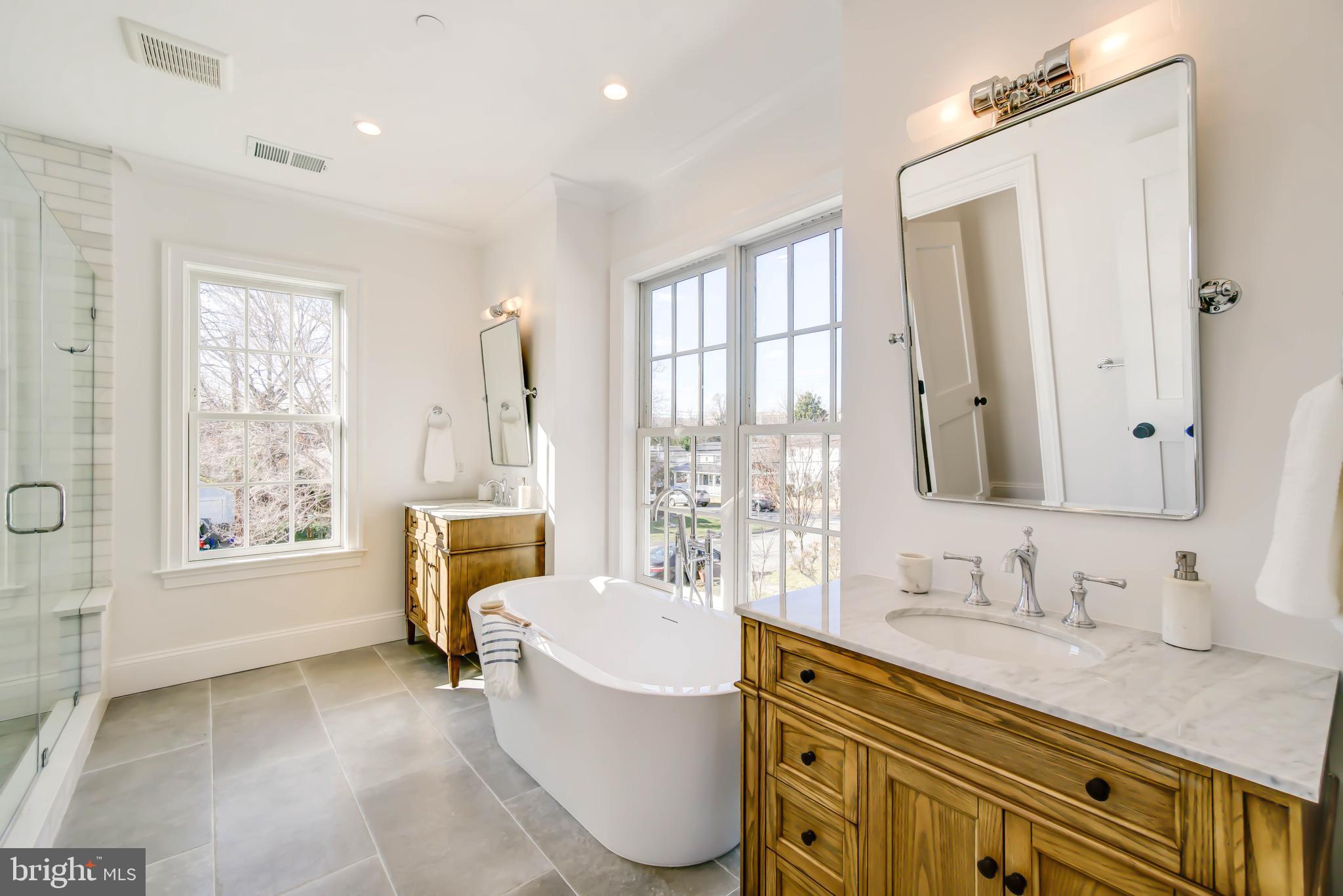 GREENACRES - Residential