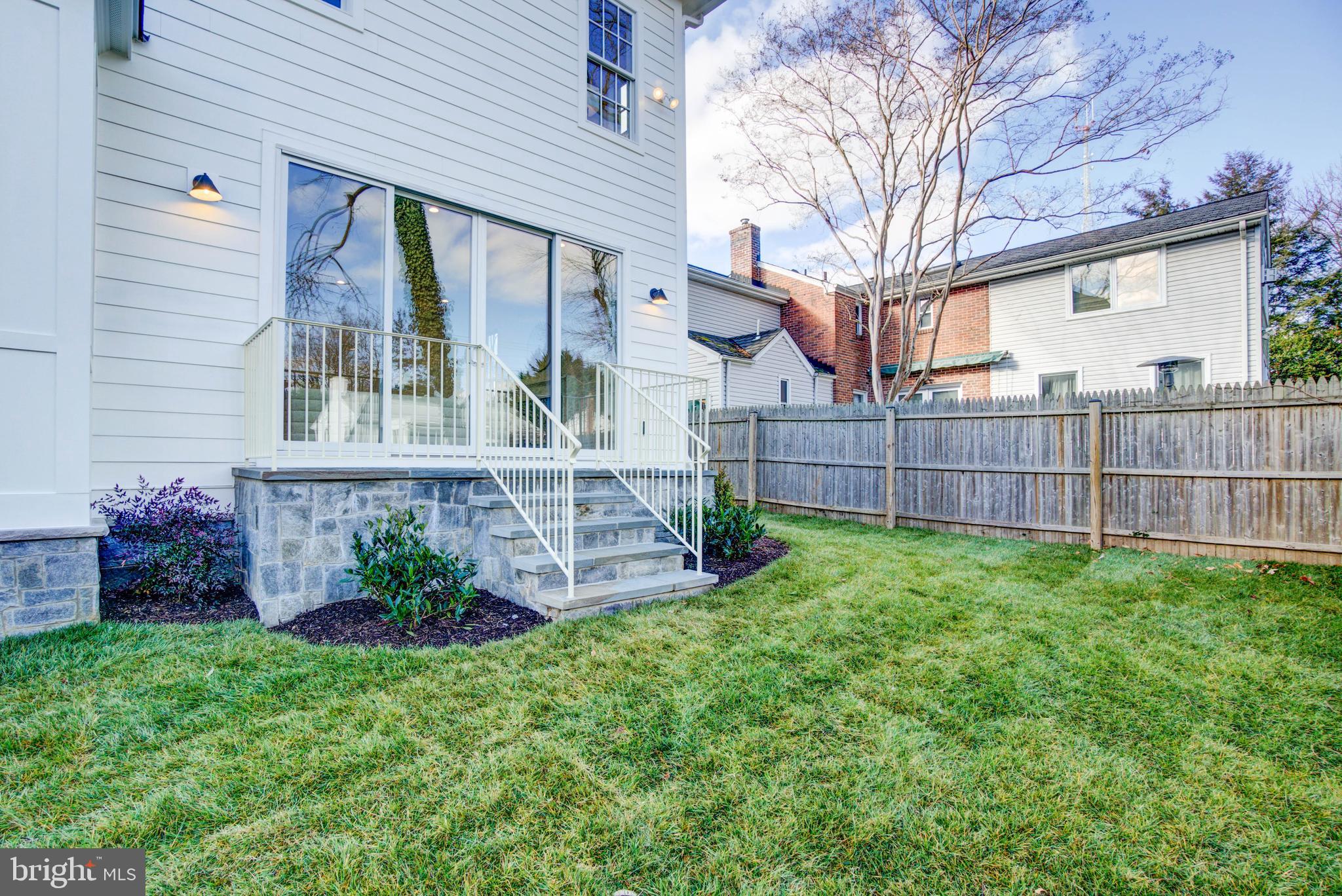 GREENACRES - Residential