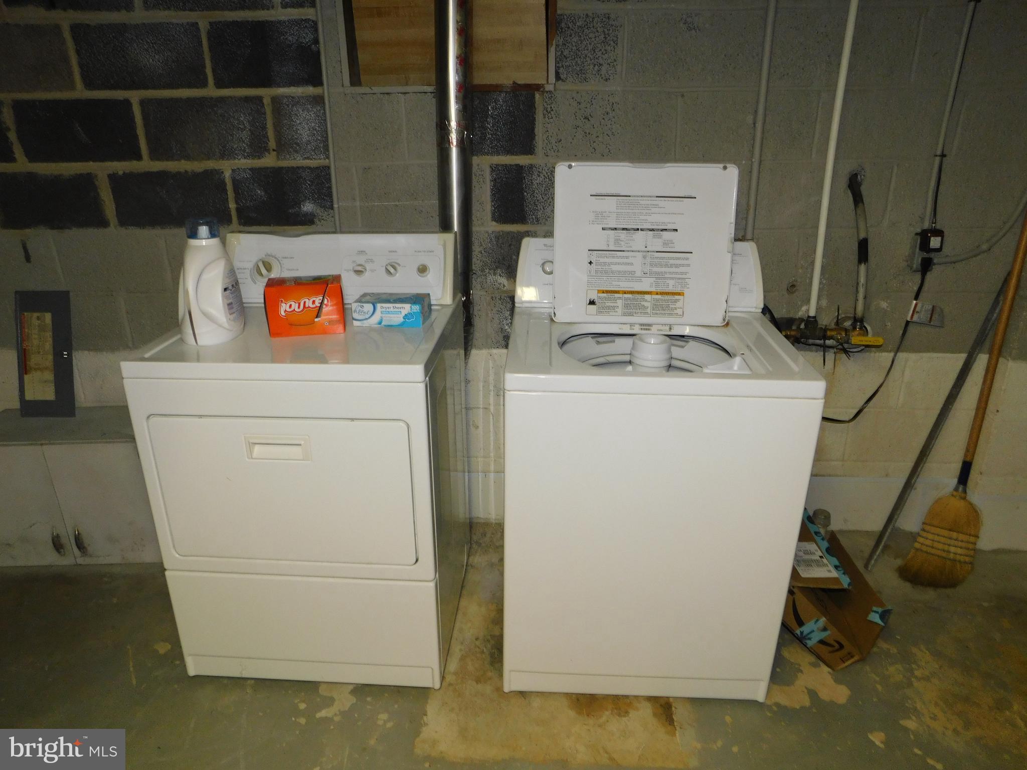 COGHILL ST - Residential Lease