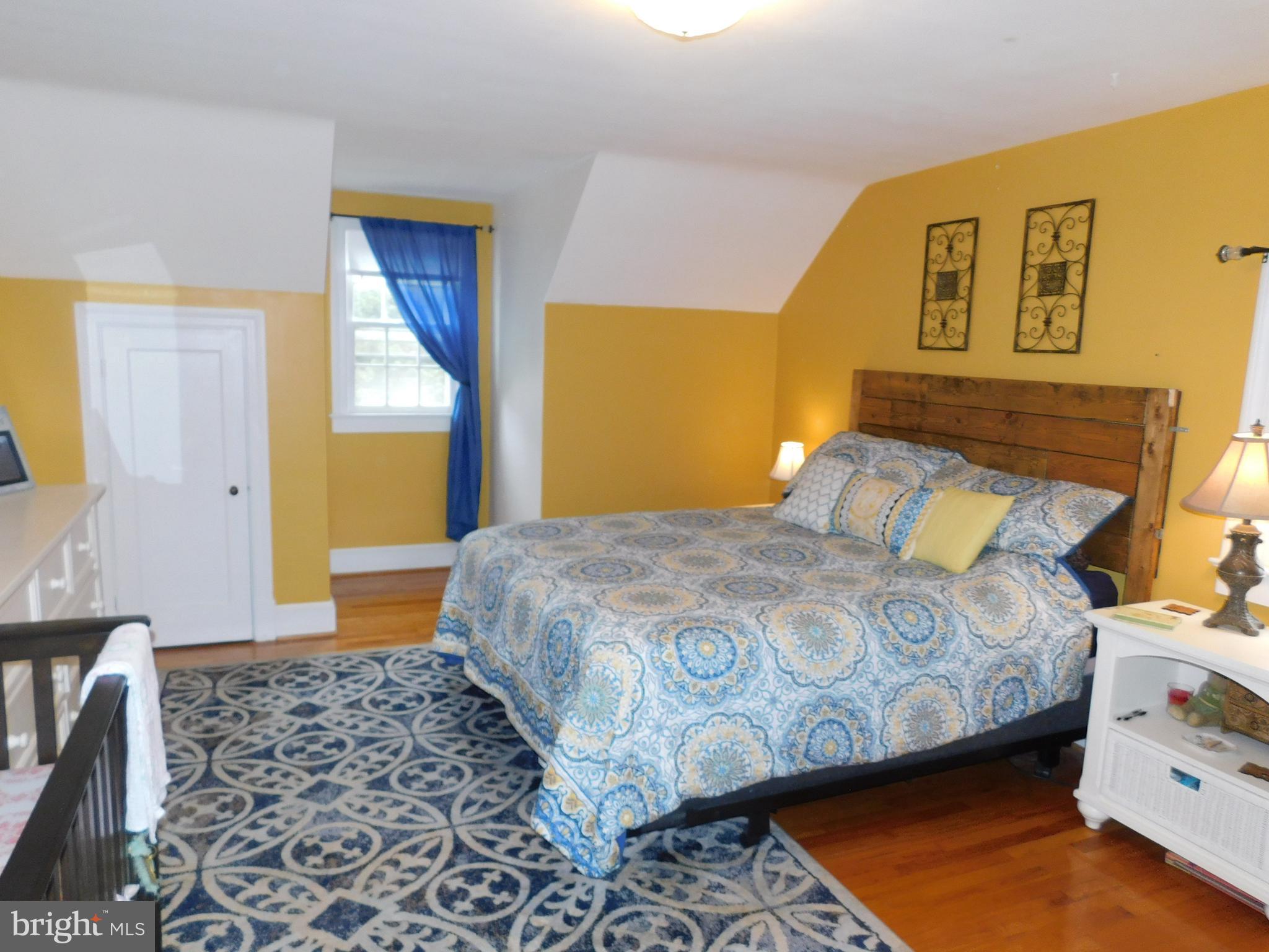 COGHILL ST - Residential Lease