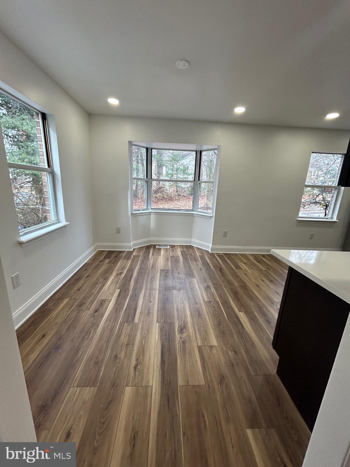 WOODSTREAM VILLAGE - Residential