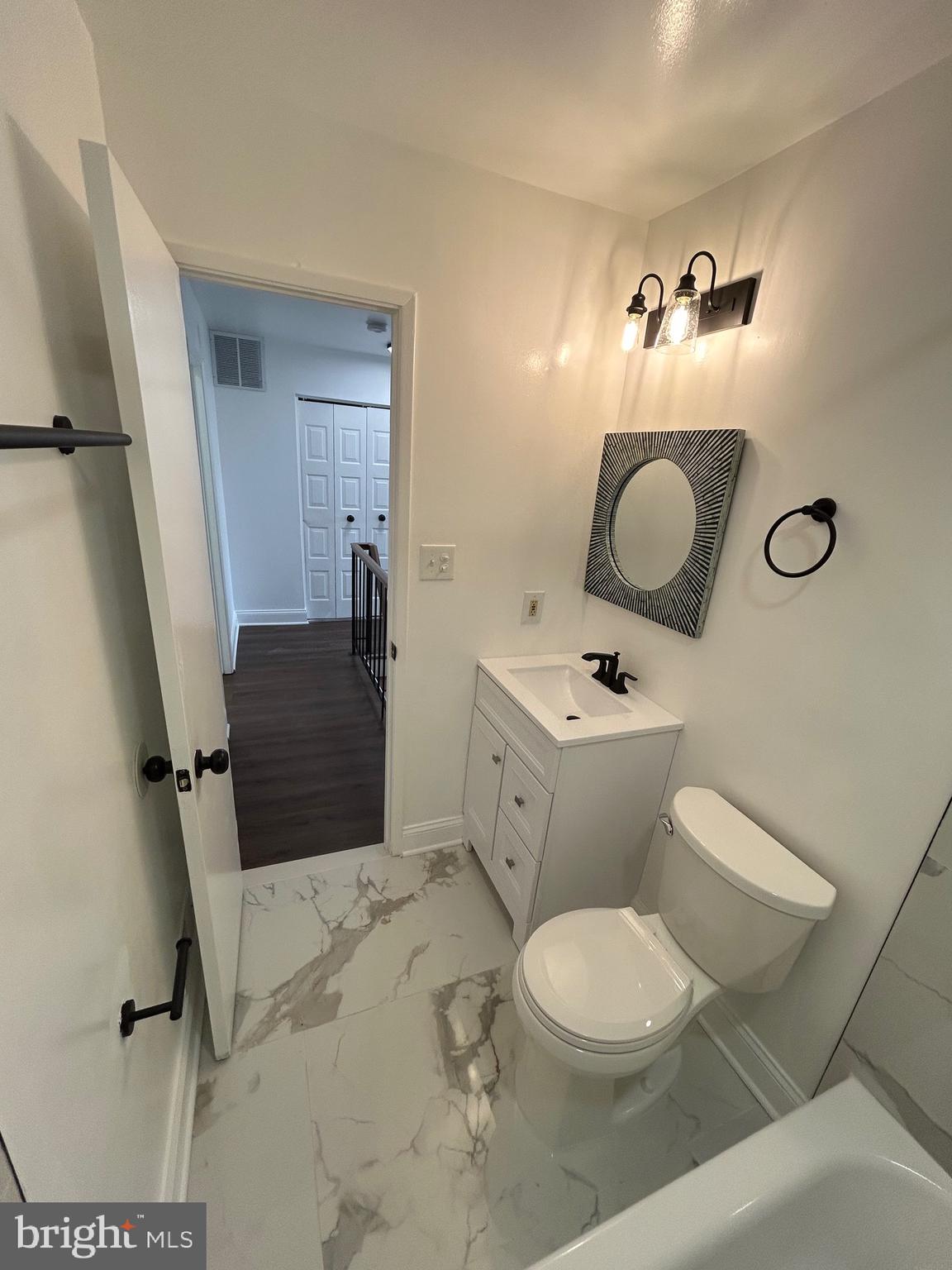 WOODSTREAM VILLAGE - Residential