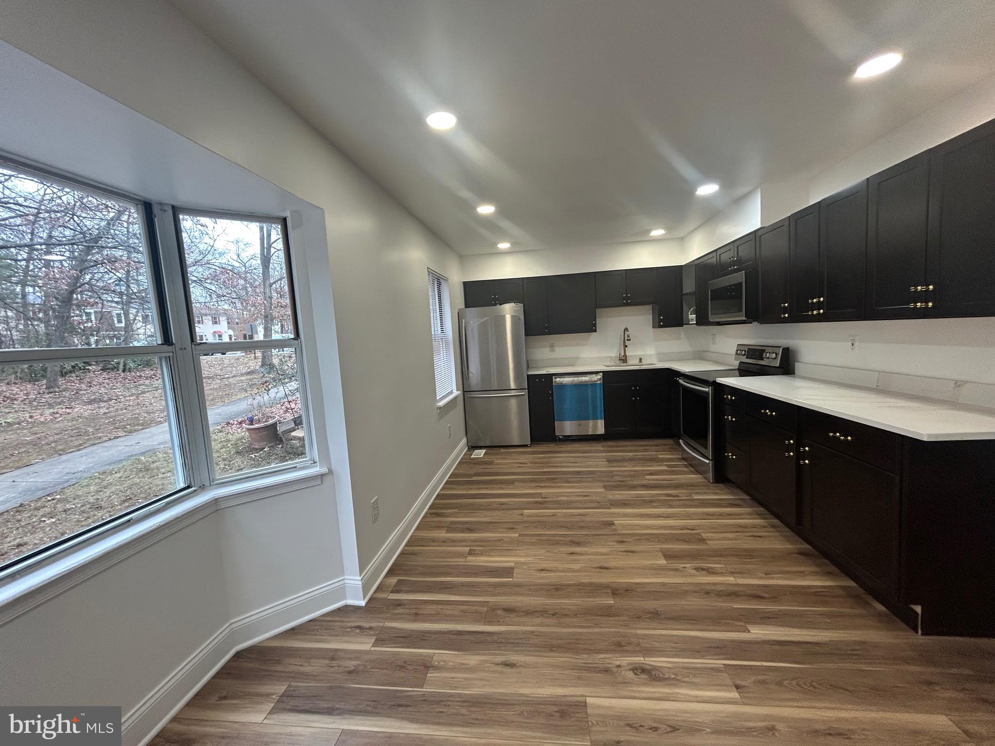 WOODSTREAM VILLAGE - Residential