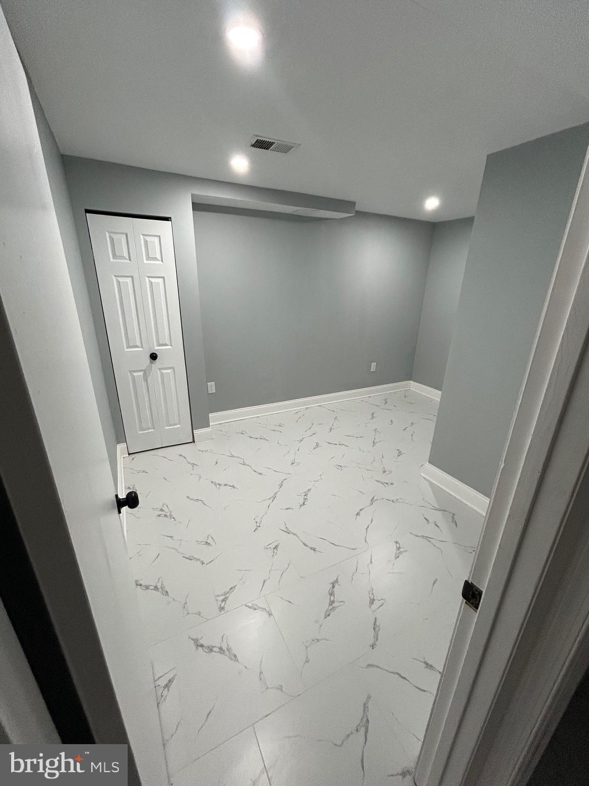 WOODSTREAM VILLAGE - Residential