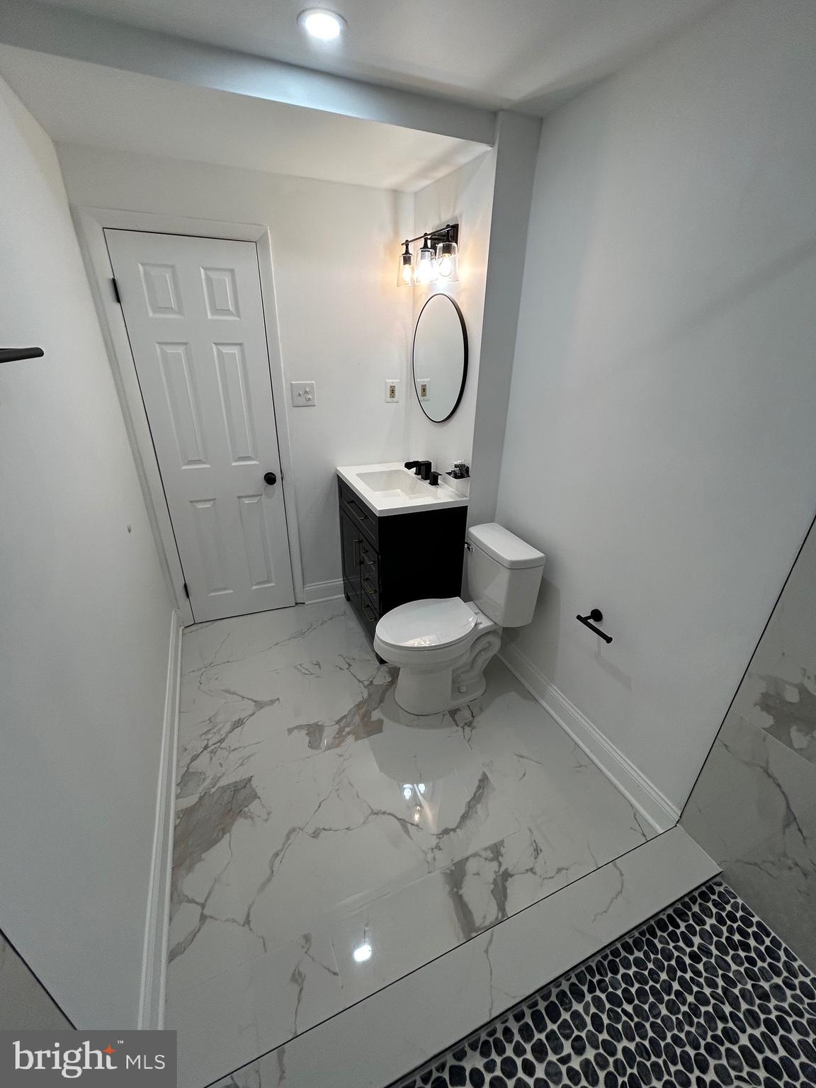 WOODSTREAM VILLAGE - Residential