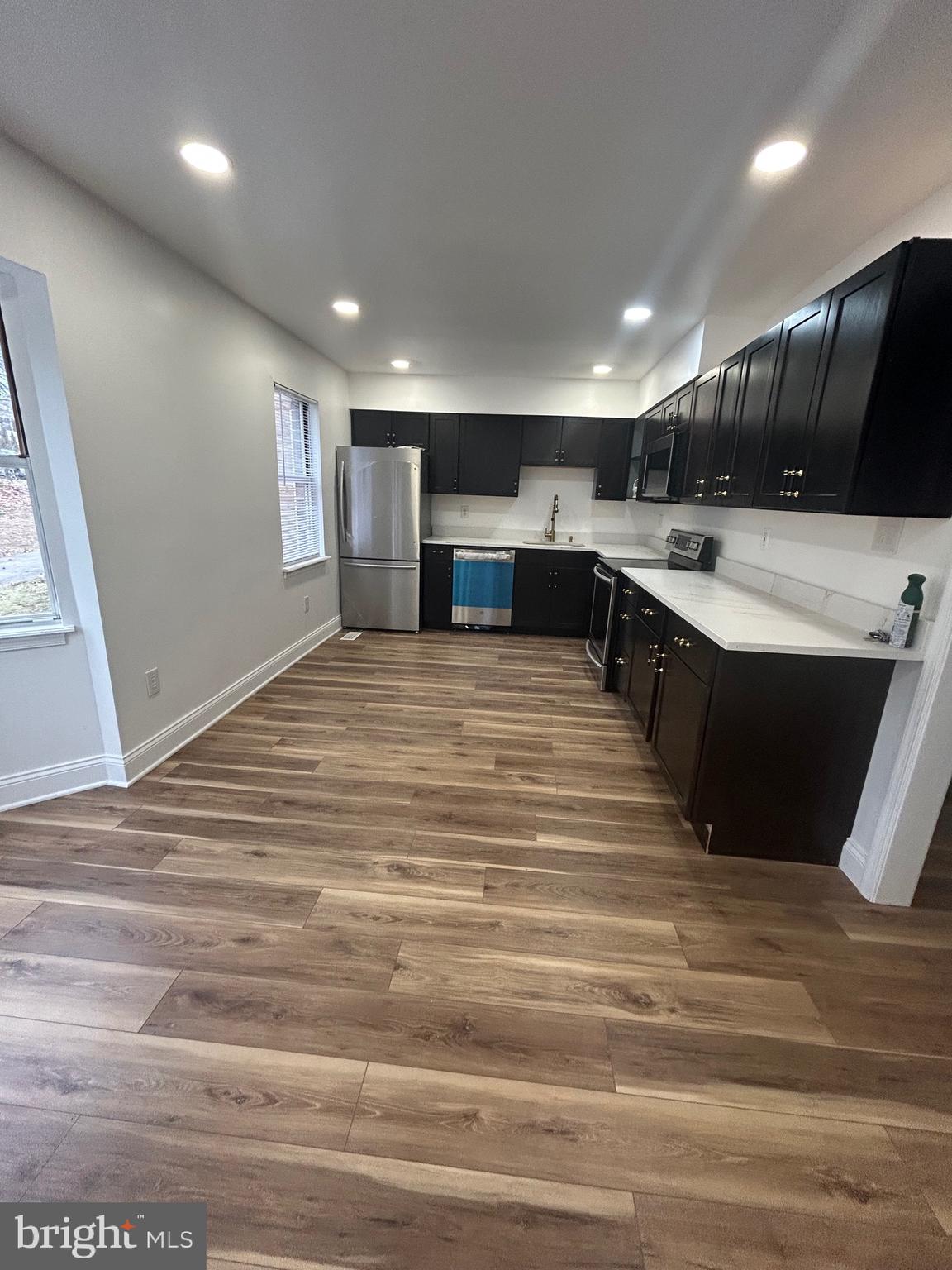 WOODSTREAM VILLAGE - Residential