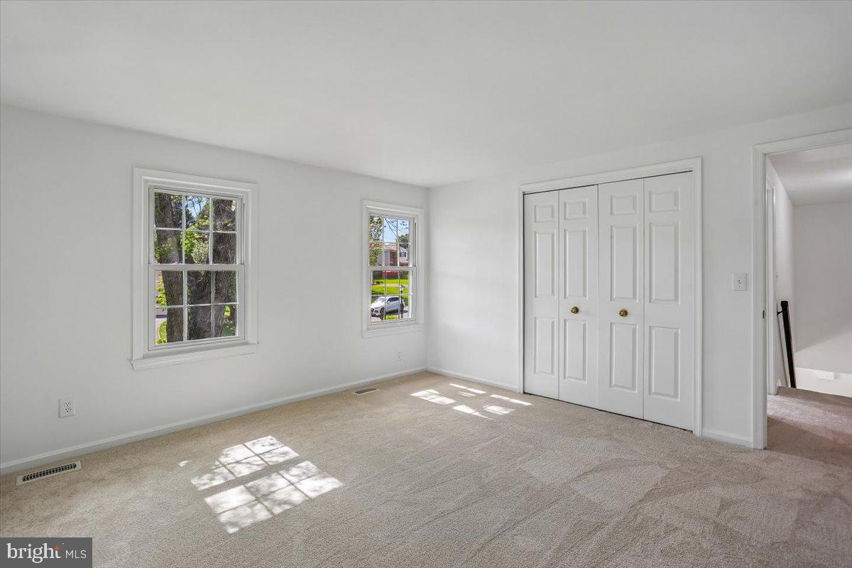 POTOMAC CHASE - Residential