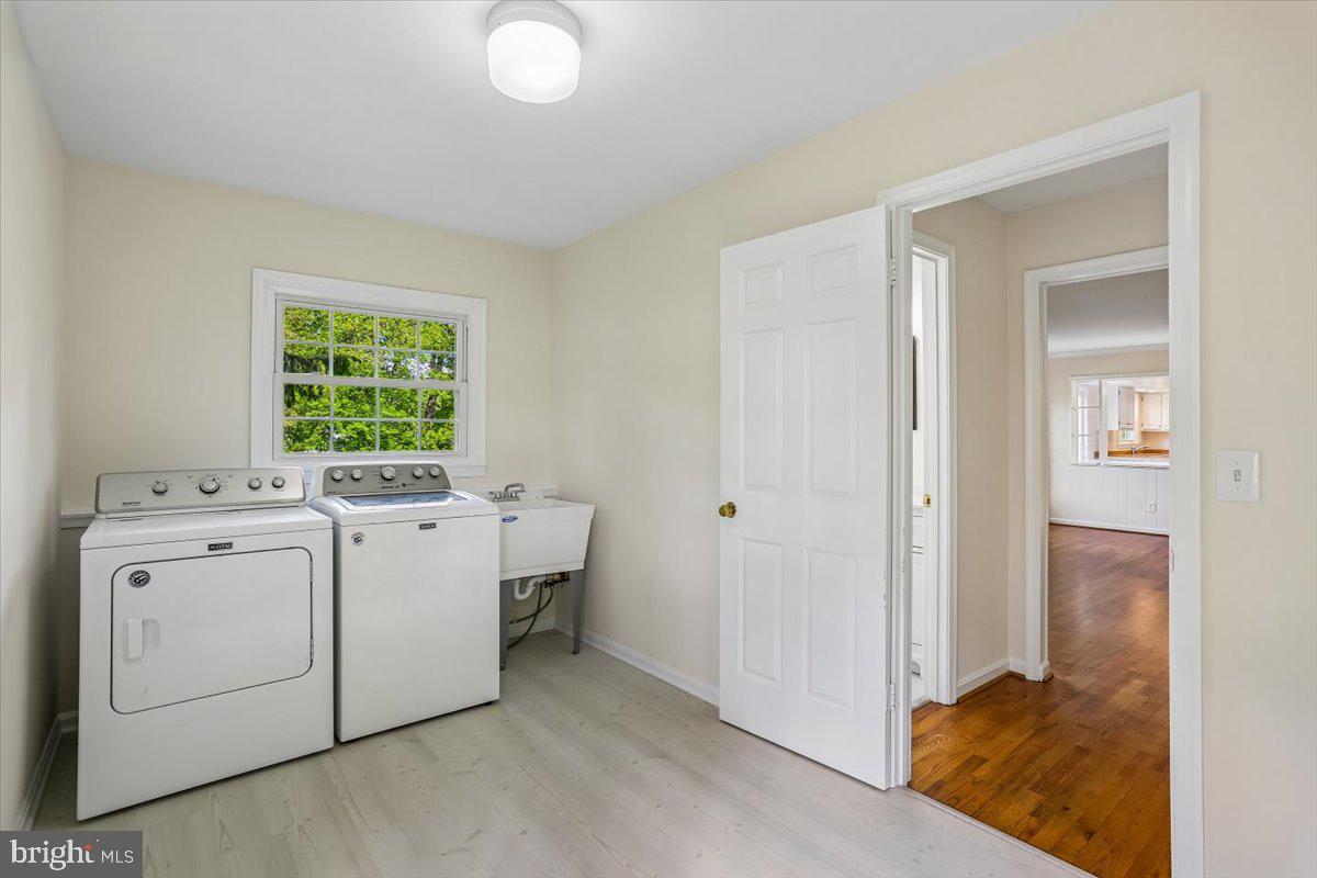 POTOMAC CHASE - Residential