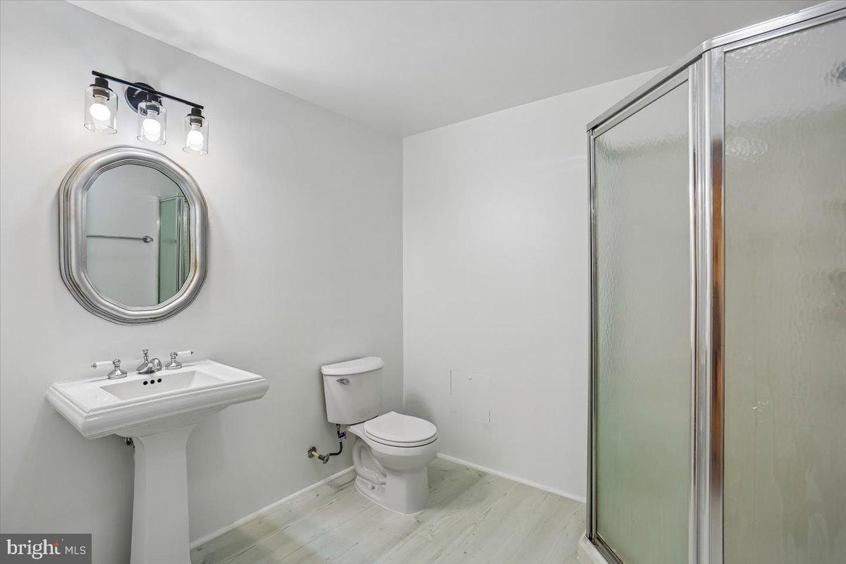 POTOMAC CHASE - Residential